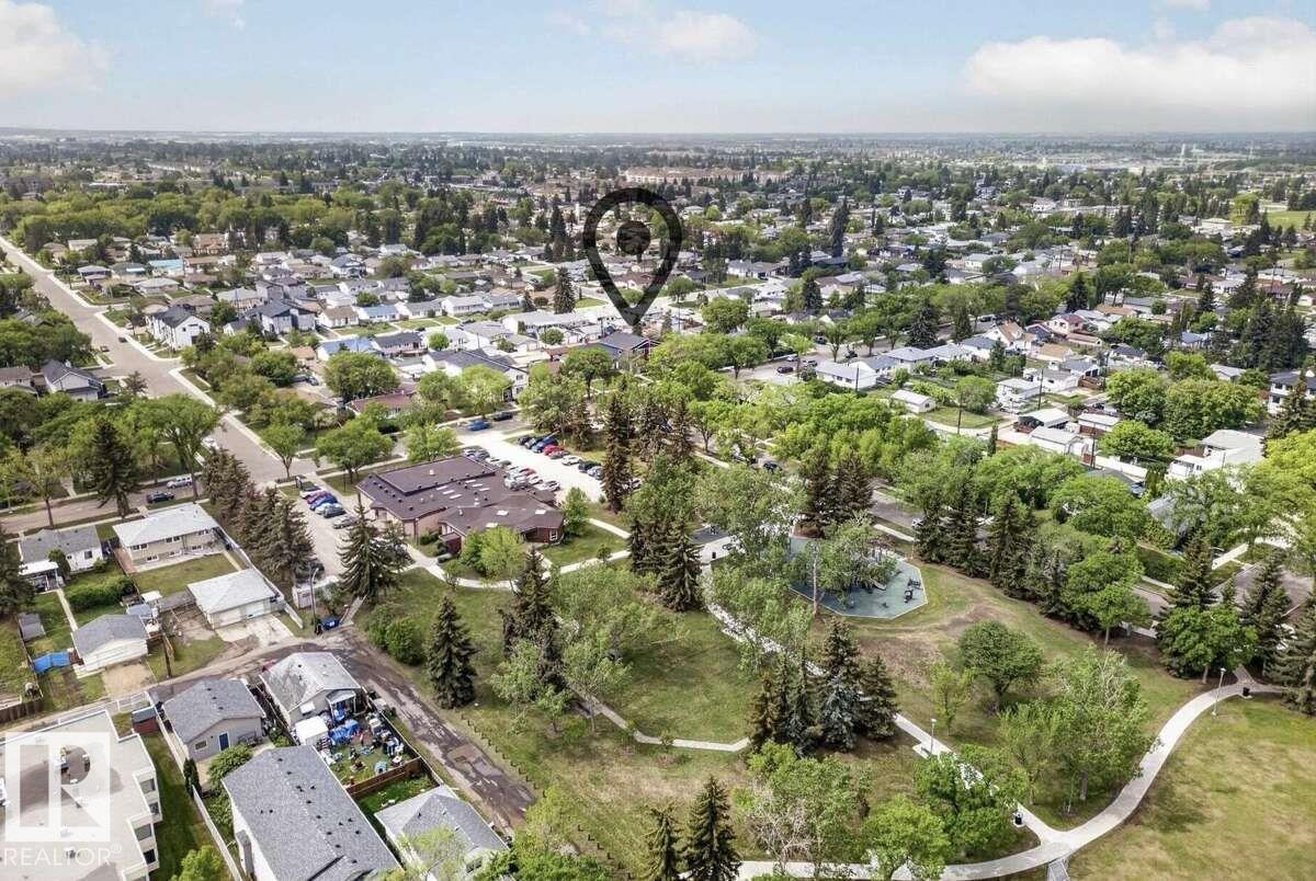 https://zimg.paragon.ice.com/ParagonImages/Property/PM/RAE/225398199/43/0/0/b46349a1b815da9a16325efb1c0ad8d6/1/0582ea0428ab7da0ebc6f0ee8f84f20e/225398199-c5f37103-ea05-4915-8bac-df2fbca1fc78.JPG