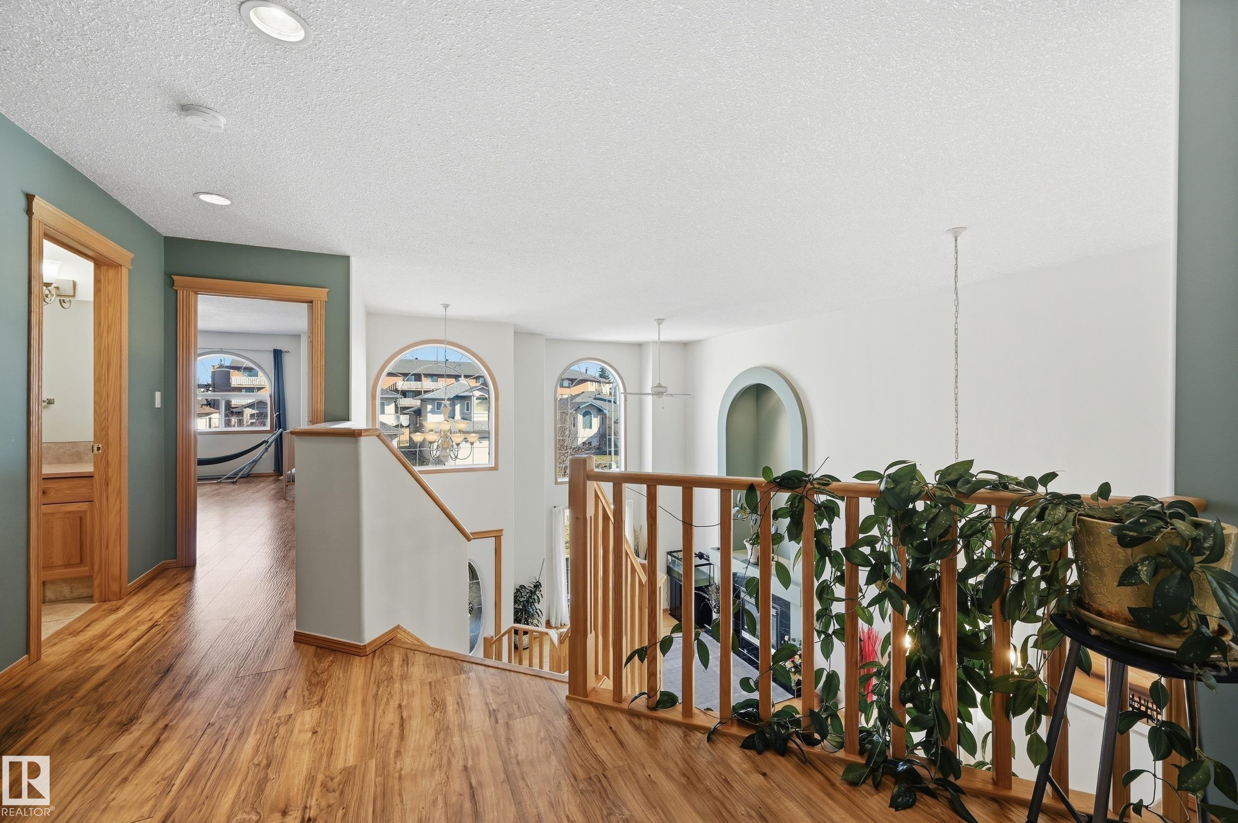Photo 29 at 10331 156 Avenue NW, Beaumaris, Edmonton