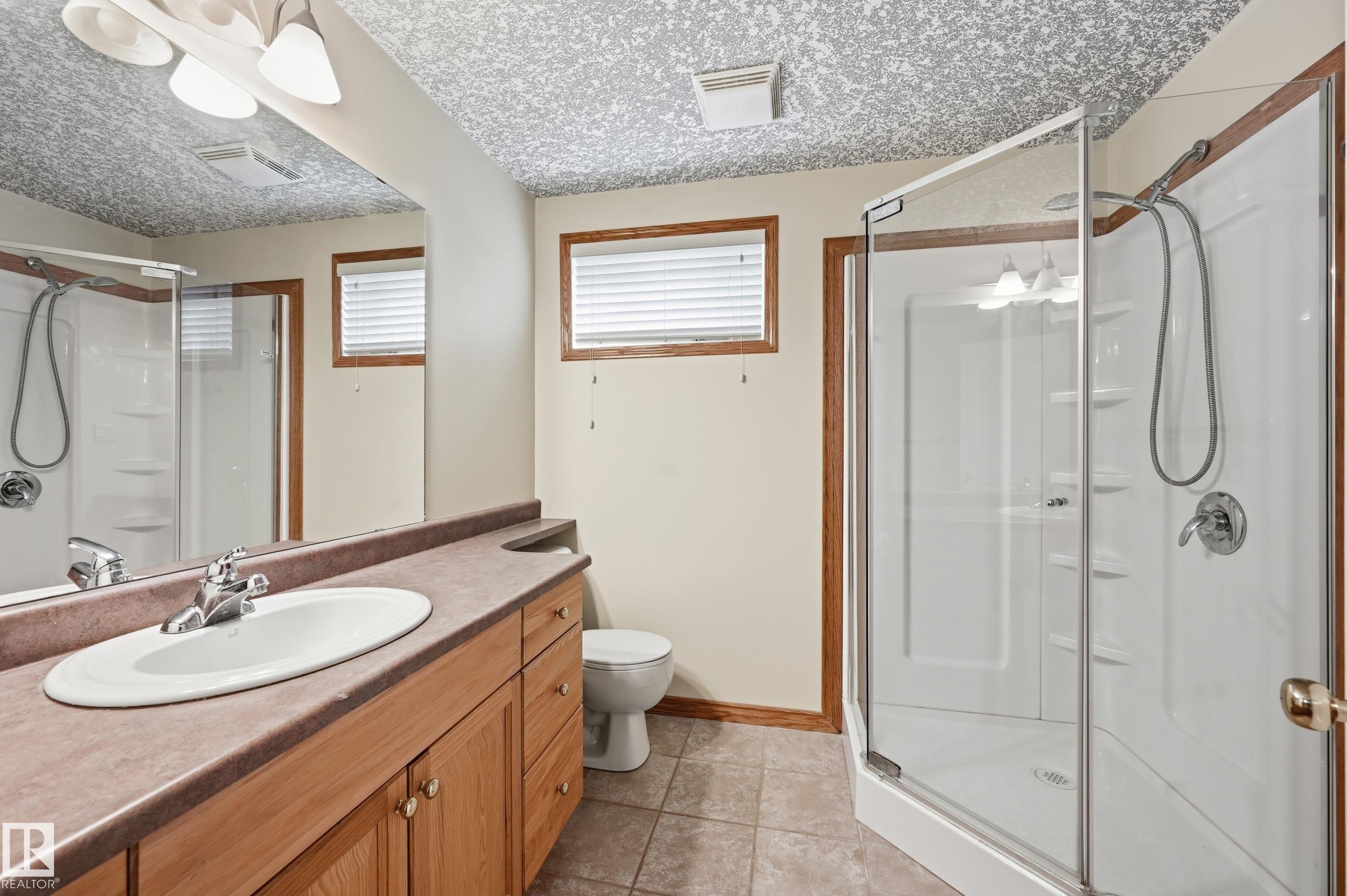 Photo 50 at 10331 156 Avenue NW, Beaumaris, Edmonton