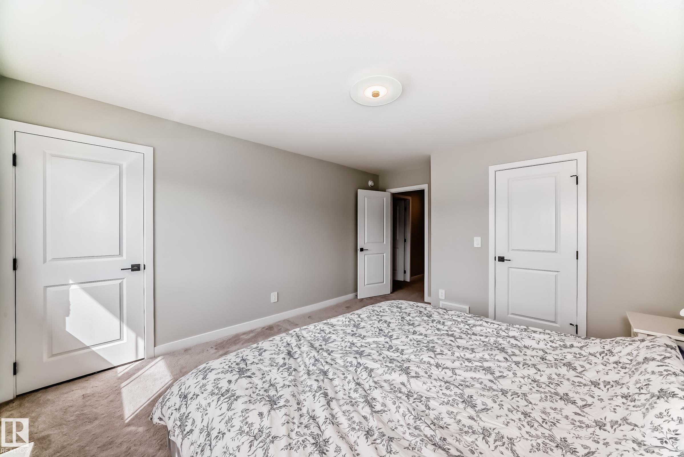 https://zimg.paragon.ice.com/ParagonImages/Property/PM/RAE/225398220/32/0/0/27b87f9d9716c3bd4a295217b7e1e068/1/16214f76ad97acc74e4557c49f2b900b/225398220-a42b9c38-8985-4df9-b76c-15a5f843cc29.JPG