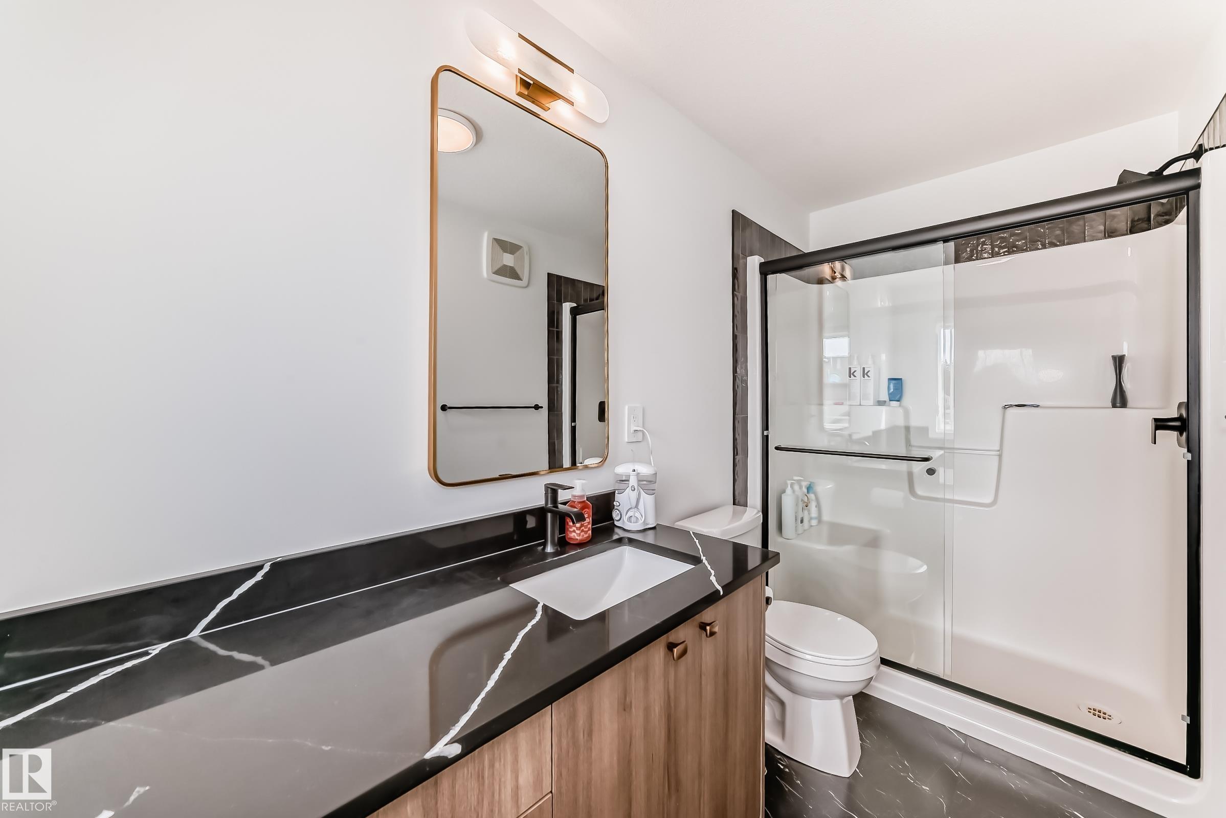 https://zimg.paragon.ice.com/ParagonImages/Property/PM/RAE/225398220/34/0/0/70f514f8425cf8958ce6dfd6b8740baa/1/16214f76ad97acc74e4557c49f2b900b/225398220-6610e9f9-d686-4a71-8582-8993ecdcef00.JPG