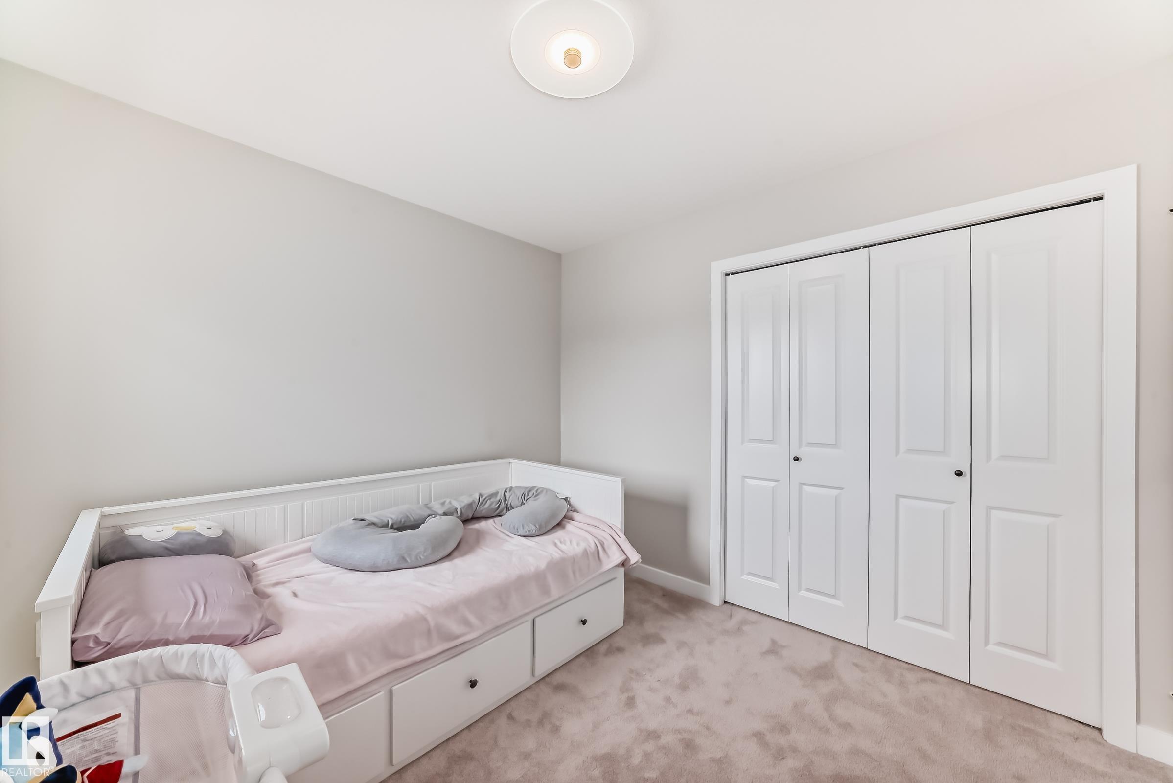 https://zimg.paragon.ice.com/ParagonImages/Property/PM/RAE/225398220/46/0/0/510a70949dfdebf39fae7489941b540d/1/16214f76ad97acc74e4557c49f2b900b/225398220-9f7ce51b-f779-4f74-a700-6ef3b604e4de.JPG