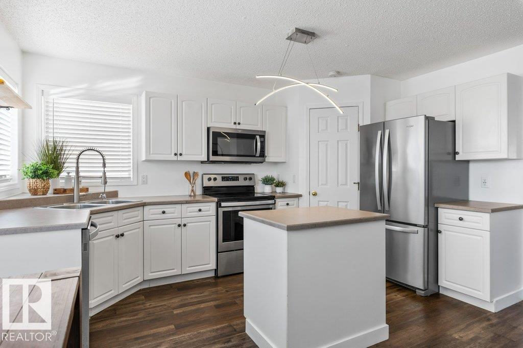 Photo 12 at 4272 24 Street NW, Larkspur, Edmonton