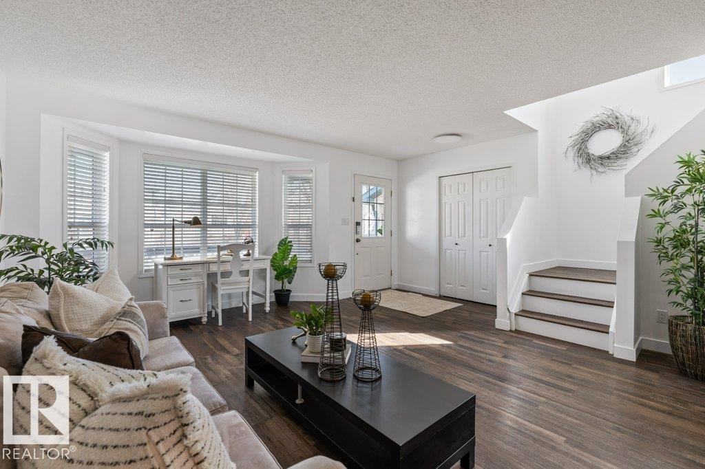 Photo 8 at 4272 24 Street NW, Larkspur, Edmonton