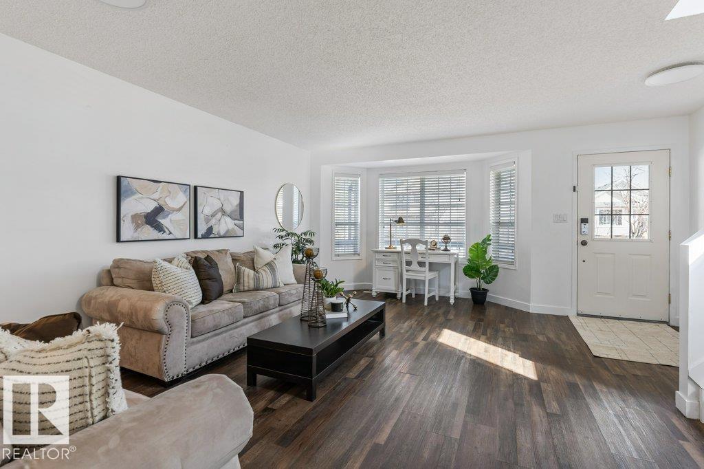 Photo 9 at 4272 24 Street NW, Larkspur, Edmonton