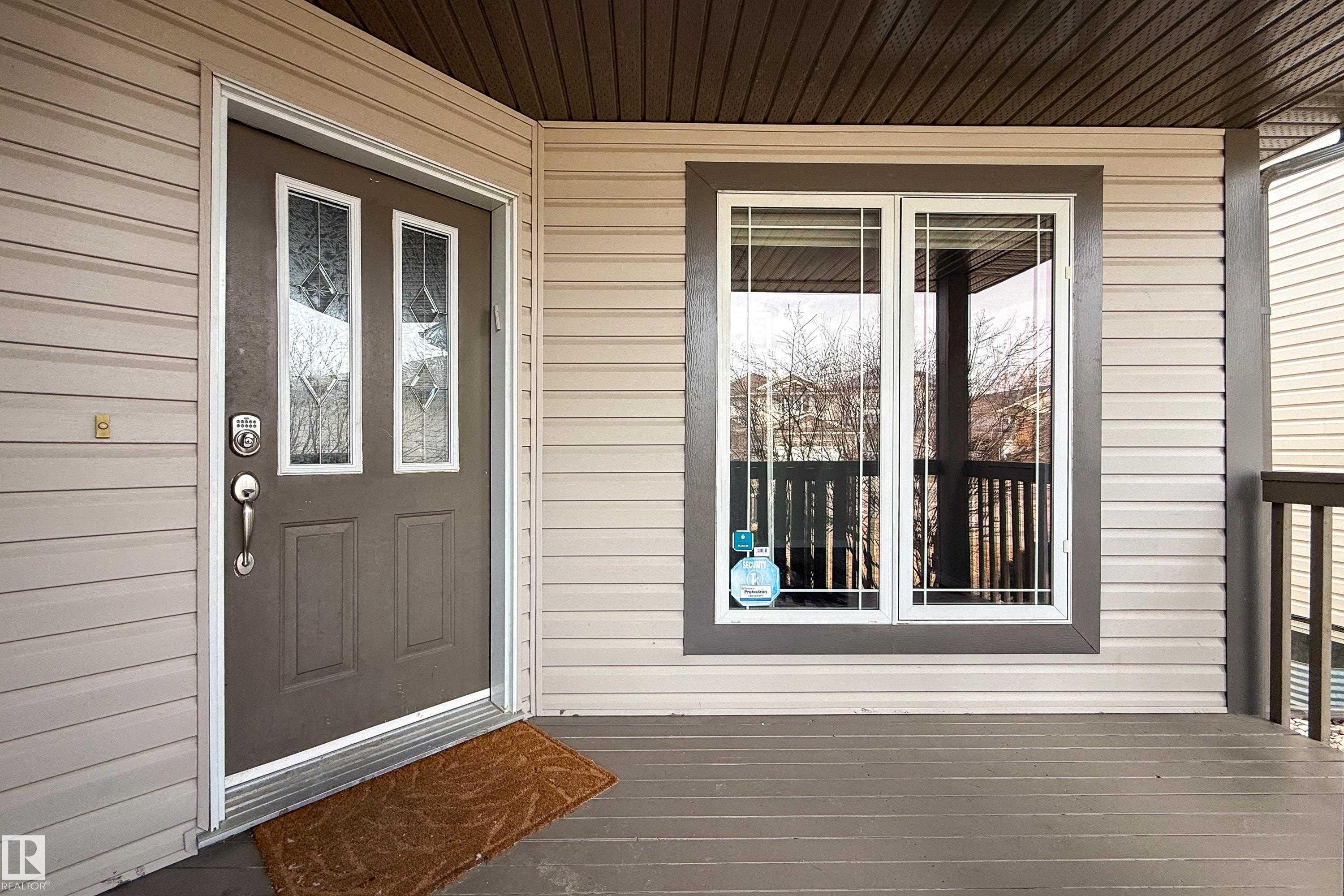 Photo 2 at 1205 Ormsby Lane NW, Ormsby Place, Edmonton