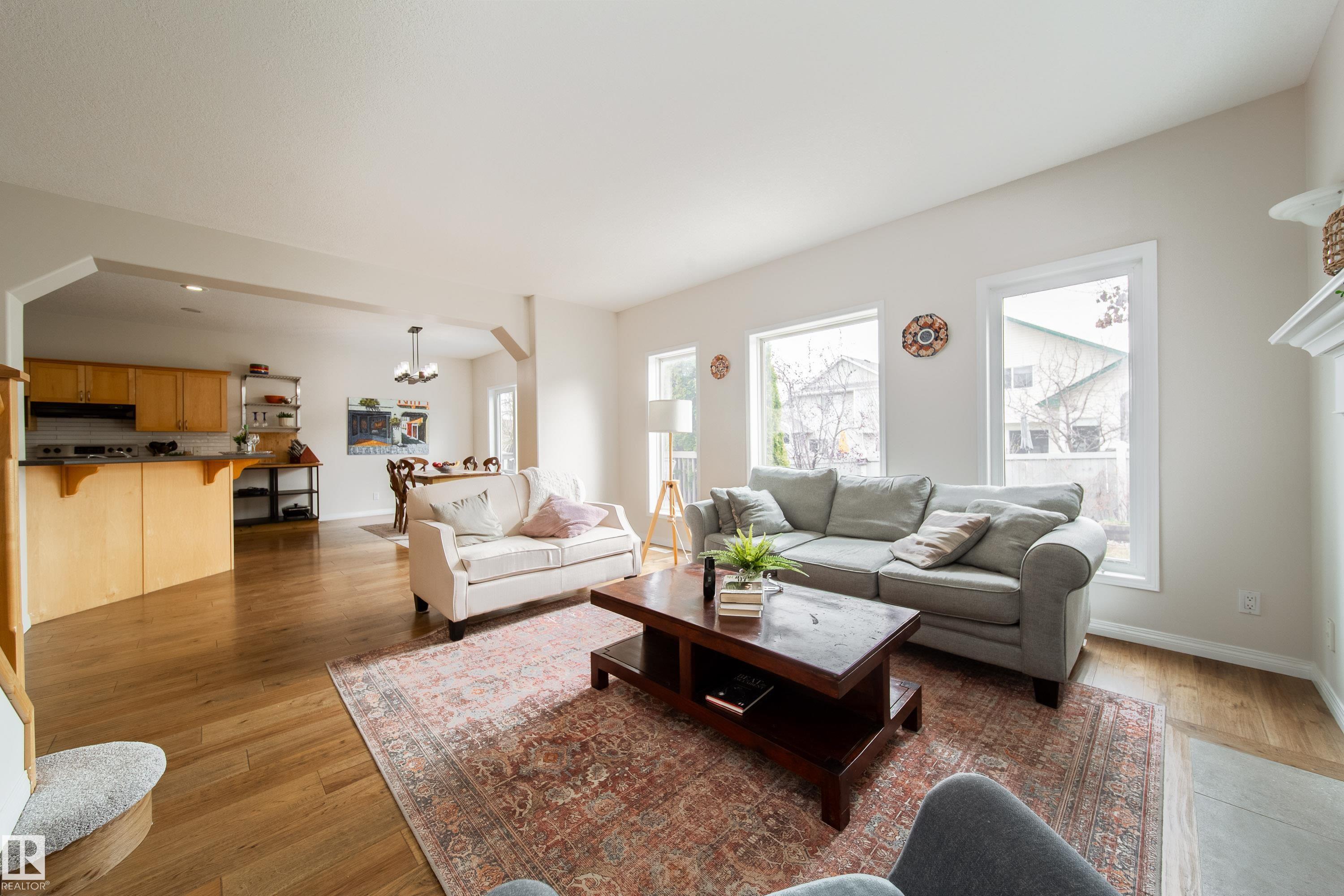 Photo 21 at 1205 Ormsby Lane NW, Ormsby Place, Edmonton