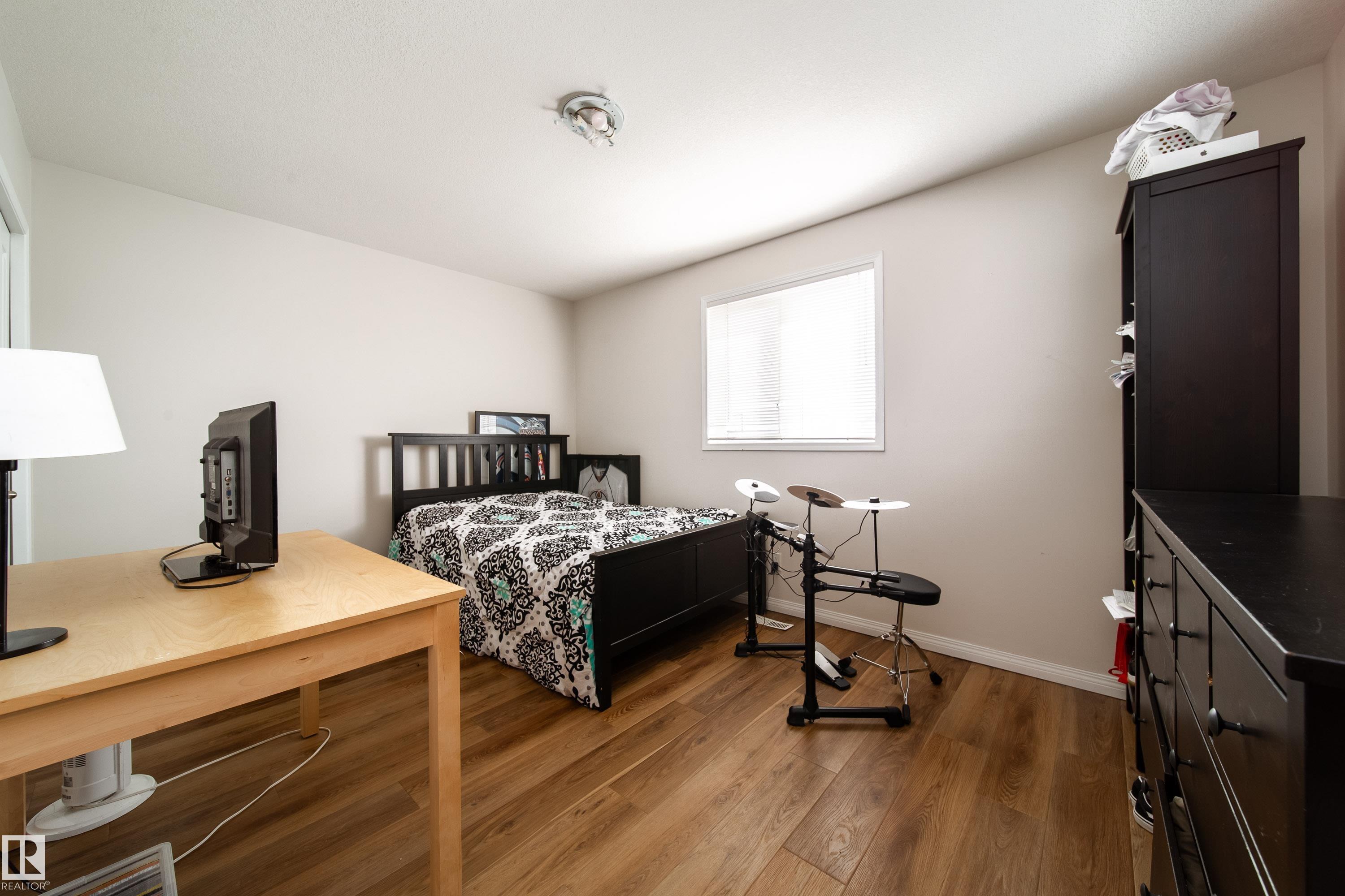 Photo 28 at 1205 Ormsby Lane NW, Ormsby Place, Edmonton
