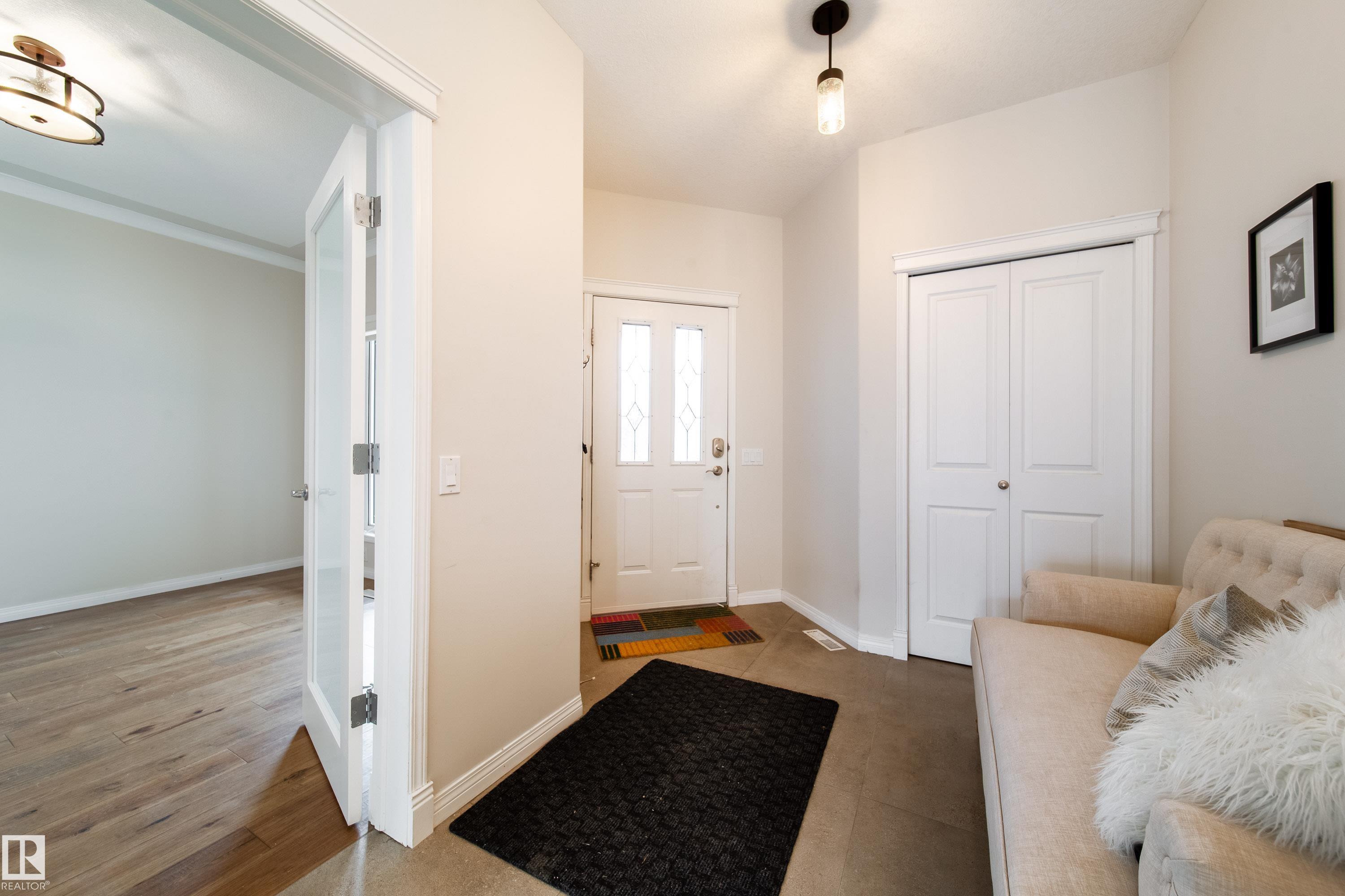 Photo 5 at 1205 Ormsby Lane NW, Ormsby Place, Edmonton