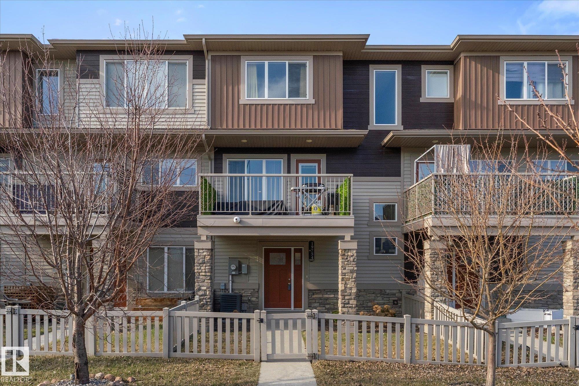 Picture for 19754 26A AV NW