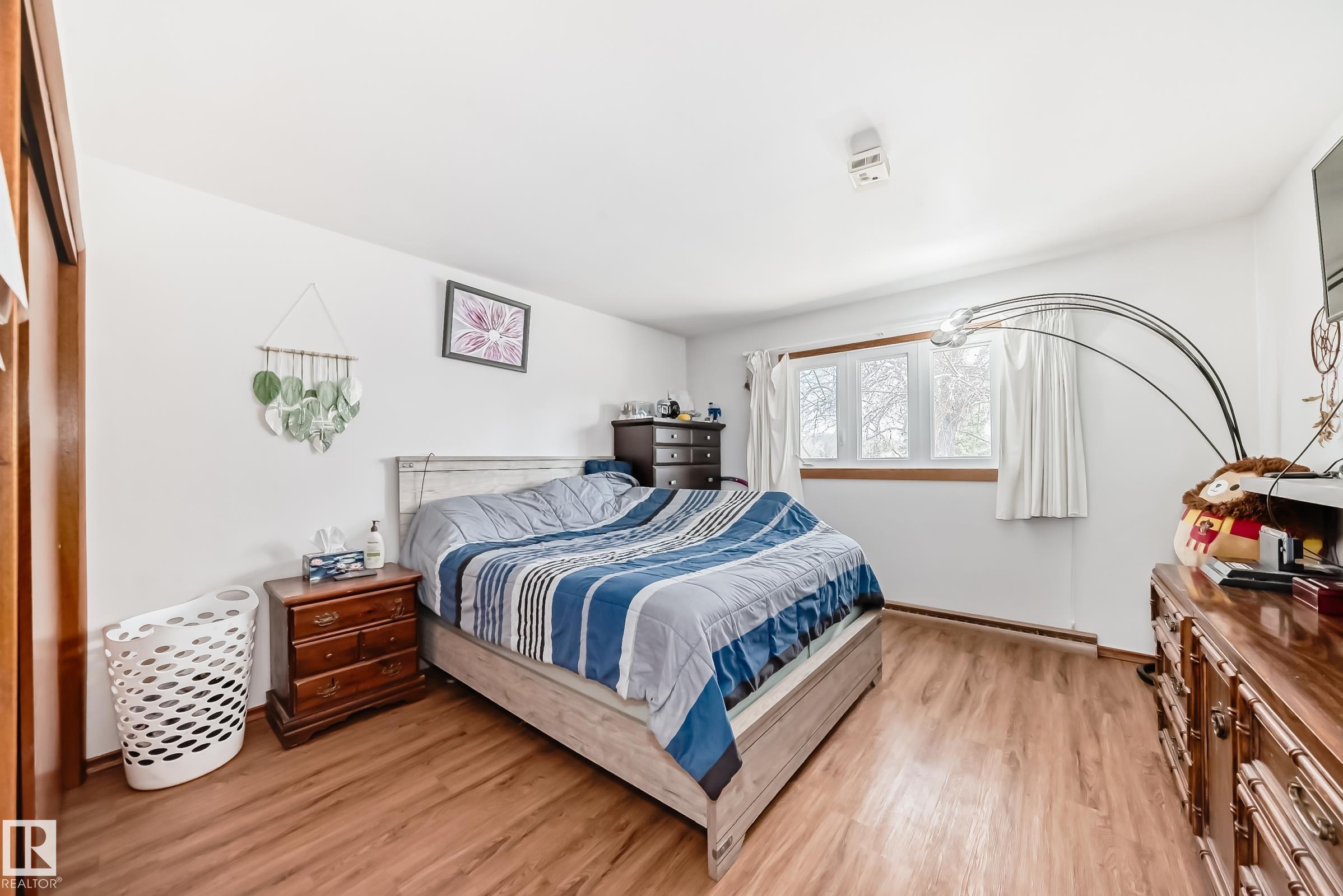Photo 19 at 12106 48 Street NW, Beacon Heights, Edmonton