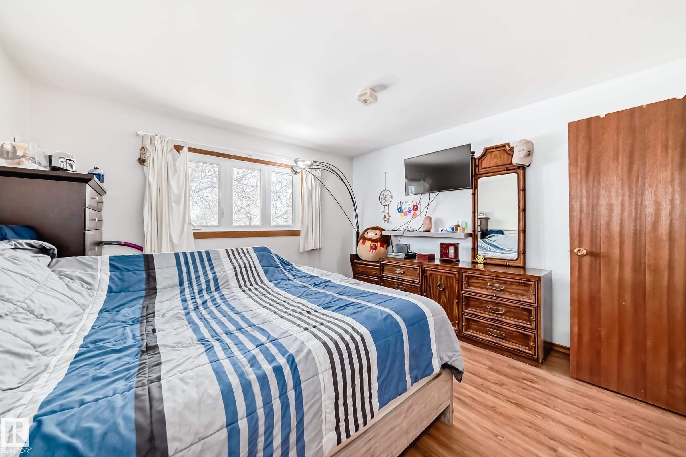 Photo 20 at 12106 48 Street NW, Beacon Heights, Edmonton