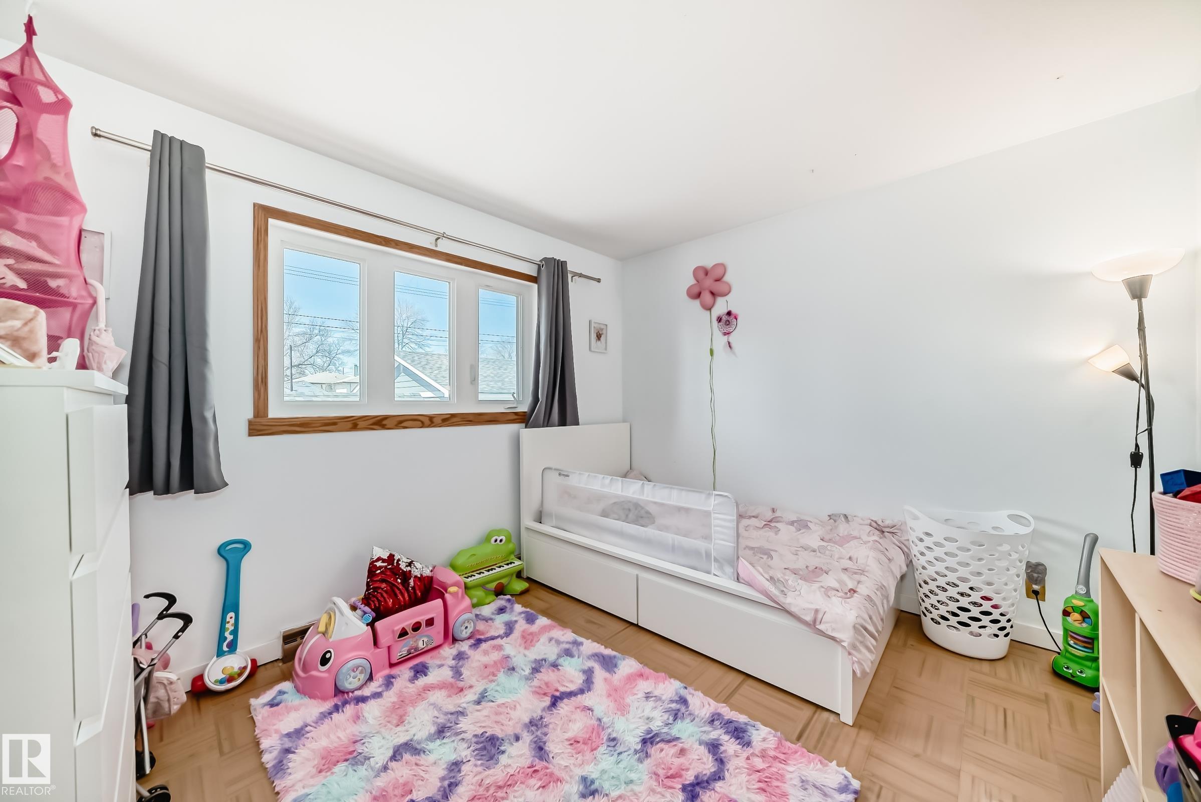Photo 23 at 12106 48 Street NW, Beacon Heights, Edmonton