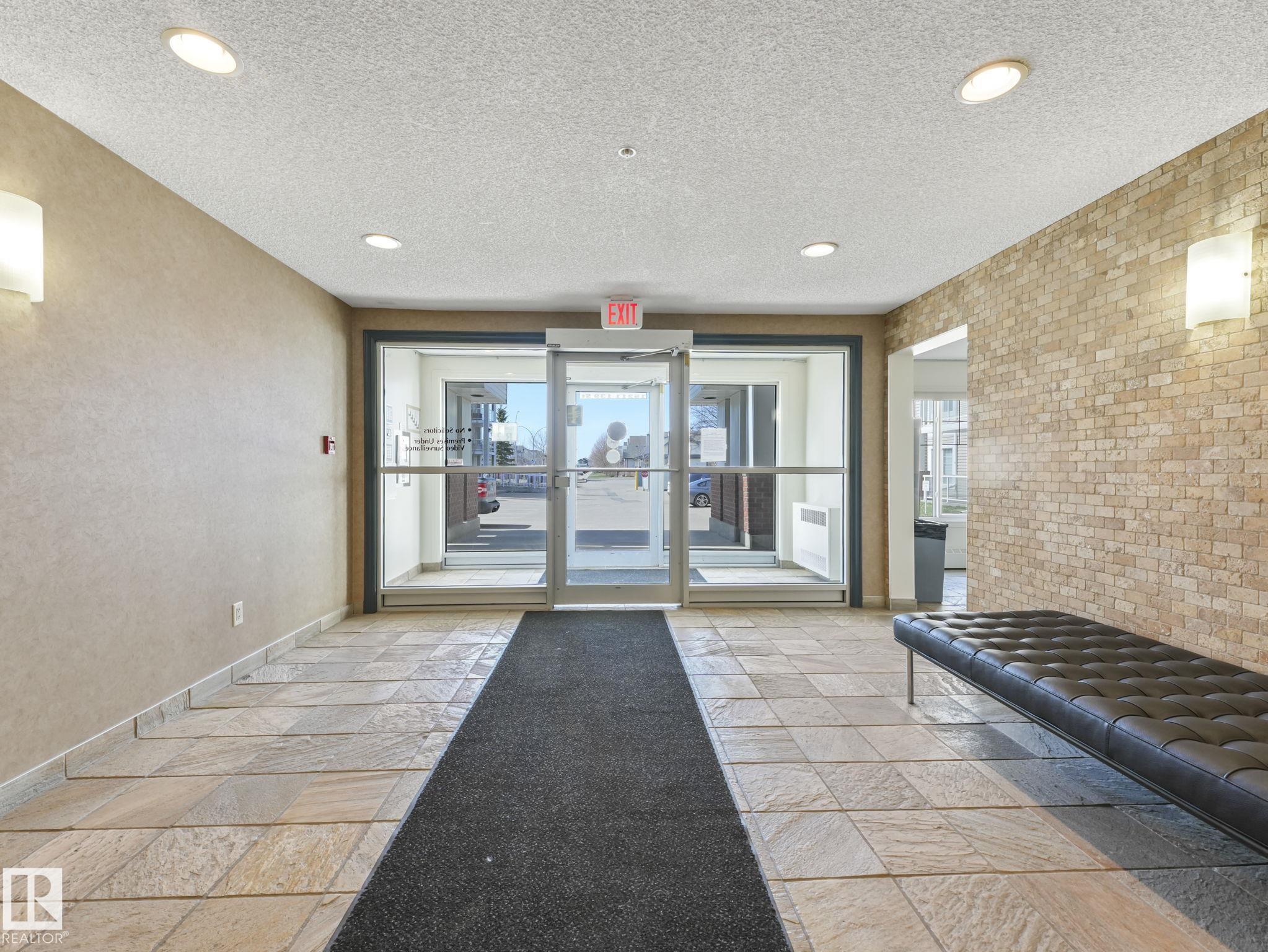 https://zimg.paragon.ice.com/ParagonImages/Property/PM/RAE/225398238/31/0/0/571d649d722db93571b460397029a15c/1/76dcedc20f475b66602a05fc104521b5/225398238-a4ccd1cf-b6cd-40e5-9a9e-ef7779a60154.JPG