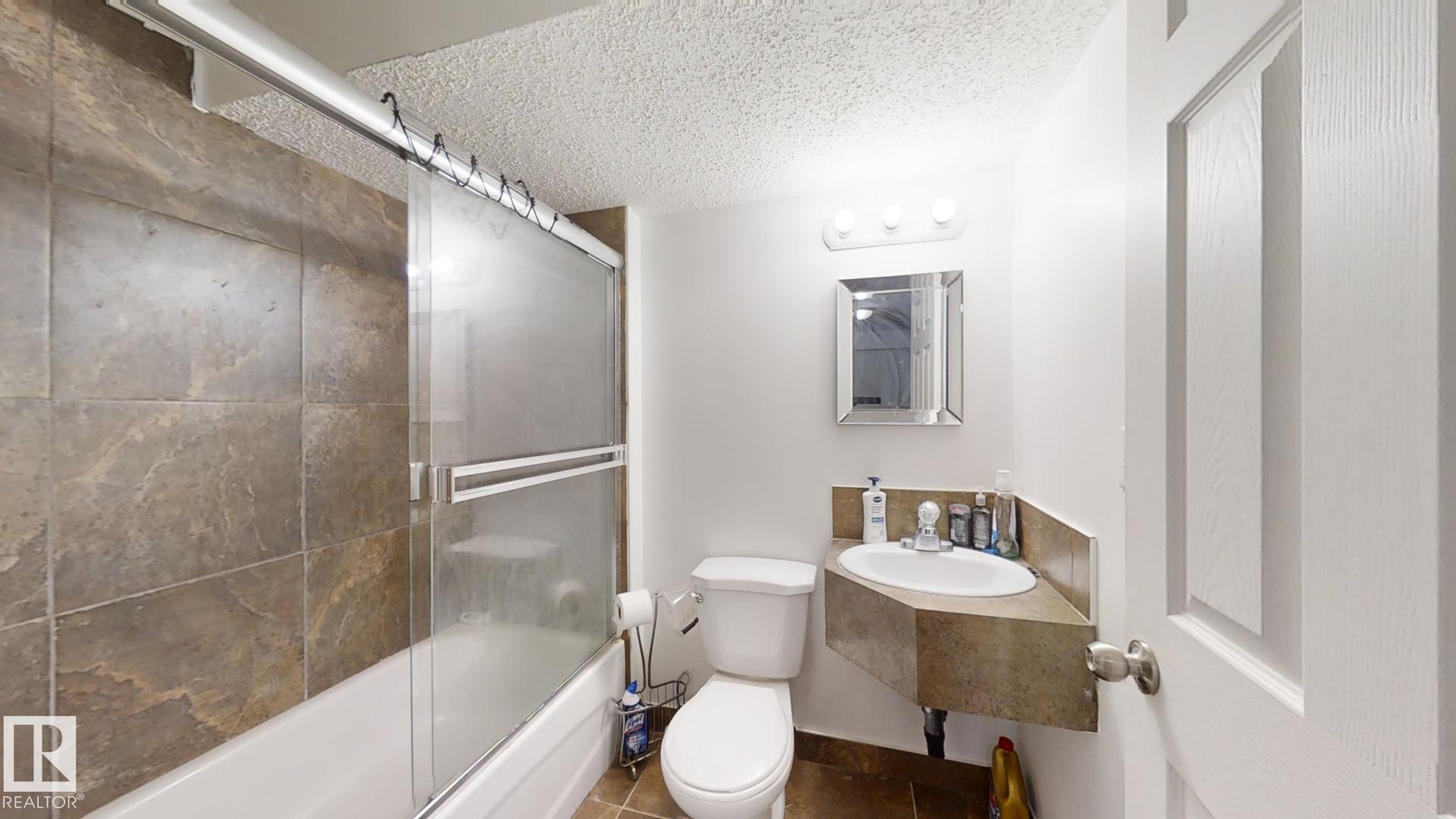 Photo 24 at 3023 31 Avenue NW, Silver Berry, Edmonton