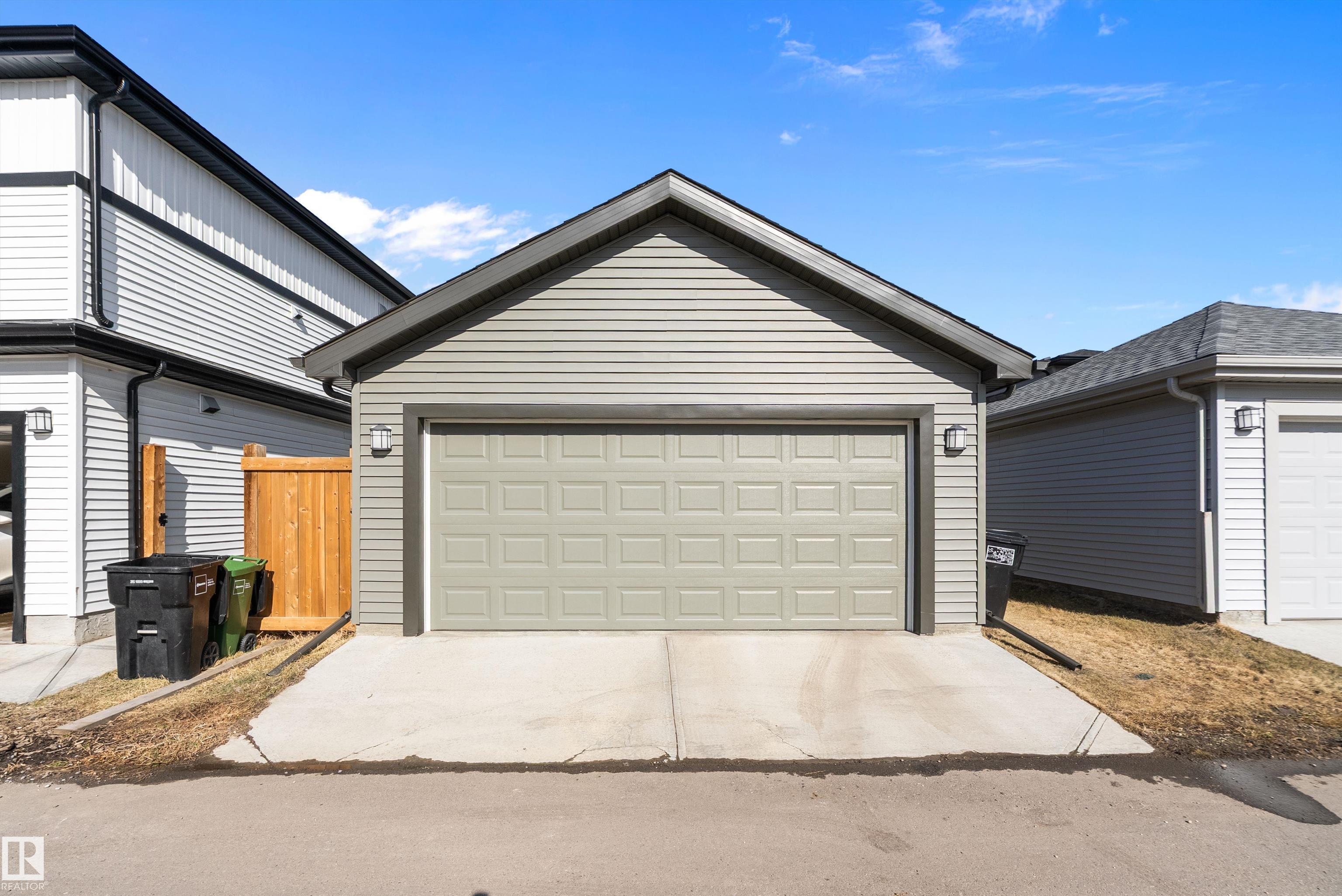 https://zimg.paragon.ice.com/ParagonImages/Property/PM/RAE/225398243/53/0/0/fc1d42acc7b4fdace5b743020463ed58/1/97307de390dc60c4abfcabe8e4a4f90e/225398243-08b3b74f-1655-4ff1-bb18-b8cccec8bcf7.JPG