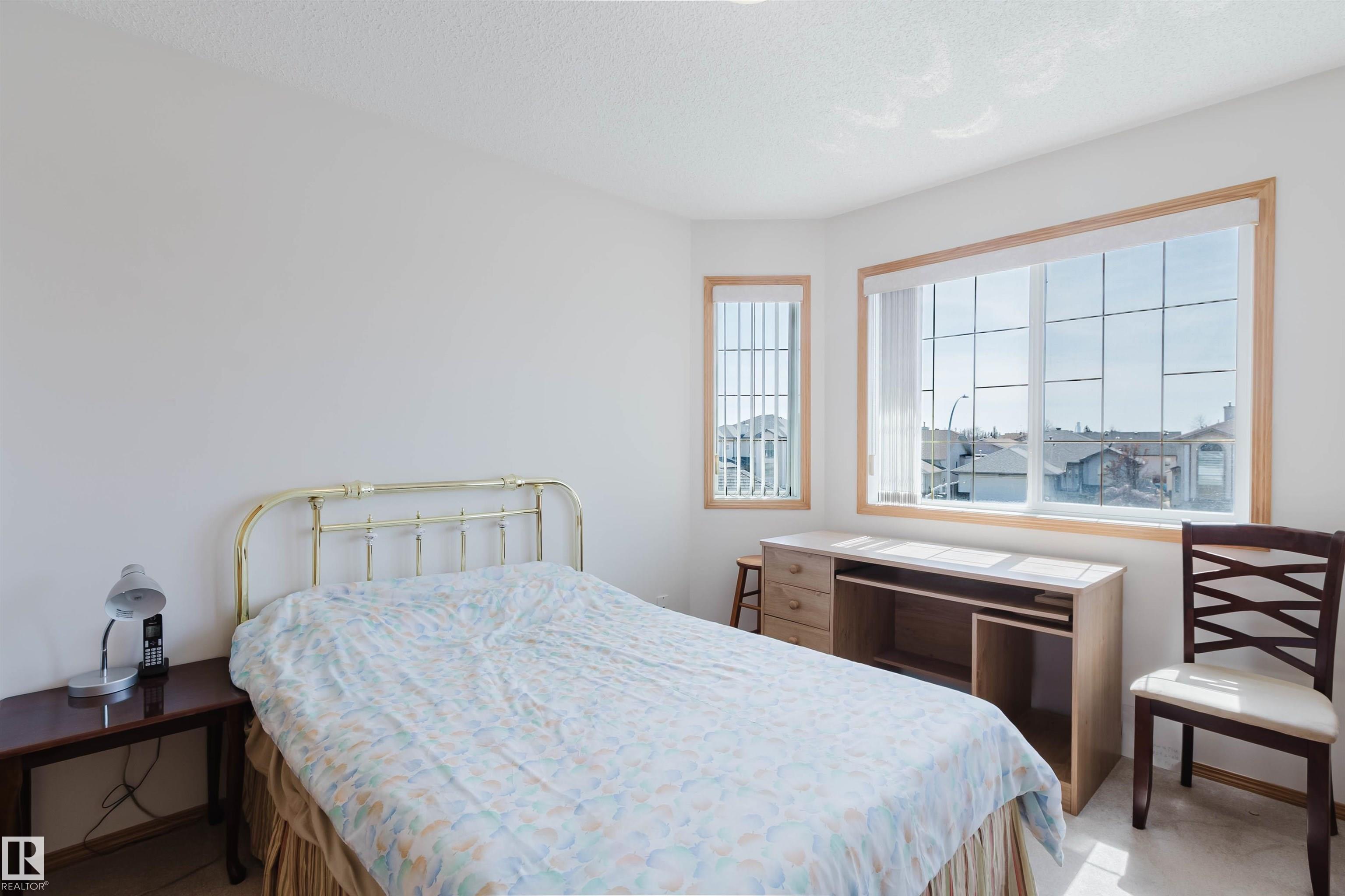 https://zimg.paragon.ice.com/ParagonImages/Property/PM/RAE/225398248/45/0/0/9fb153823504689110008e5af78e55ac/1/17dbbabc1abb1aeaffab0681c1b56ae4/225398248-c4abdeb9-1fe6-497e-827a-dcd10eaa7b1d.JPG