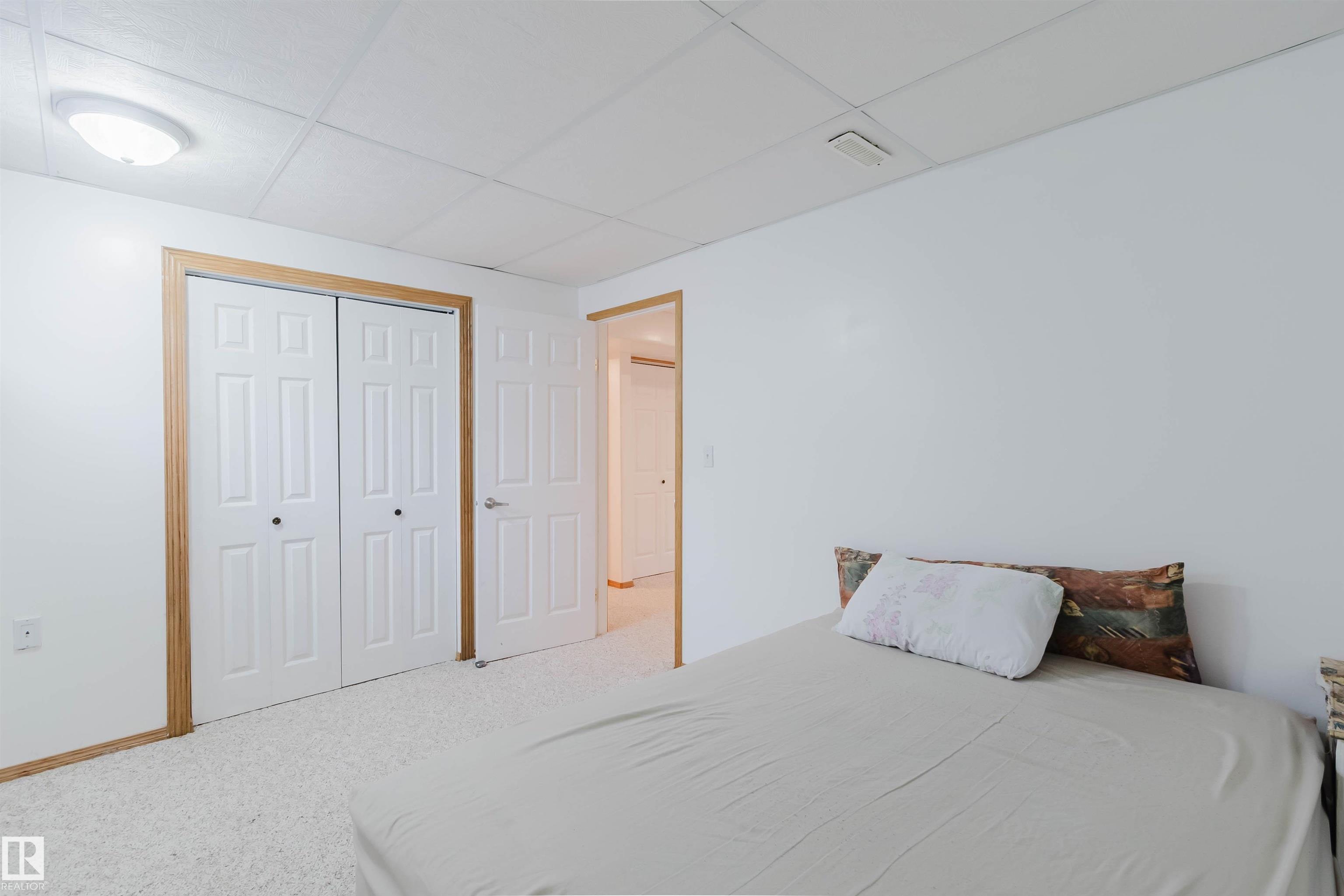 https://zimg.paragon.ice.com/ParagonImages/Property/PM/RAE/225398248/53/0/0/0780aff0195ed383f76a8bfd809d4bdb/1/17dbbabc1abb1aeaffab0681c1b56ae4/225398248-5627dd4a-23de-41ba-a330-253133e6b28b.JPG