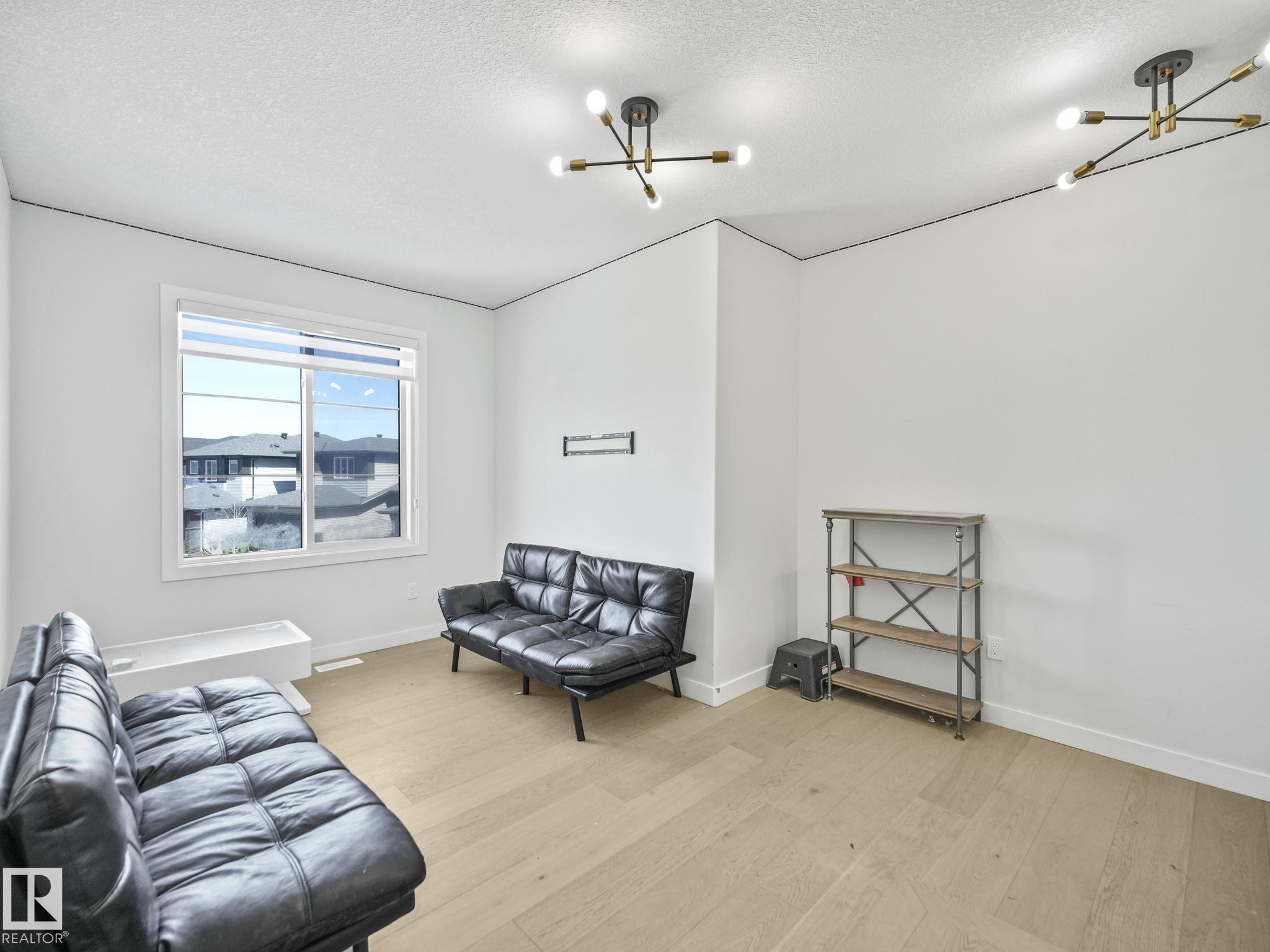 Photo 42 at 18204 90 Street NW, Klarvatten, Edmonton