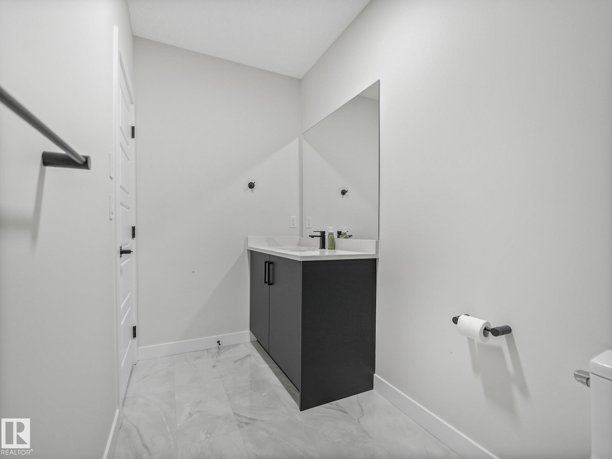Photo 56 at 18204 90 Street NW, Klarvatten, Edmonton