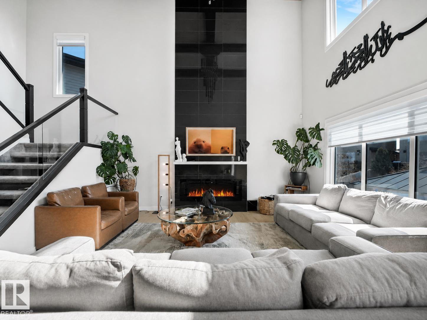 Photo 10 at 18204 90 Street NW, Klarvatten, Edmonton