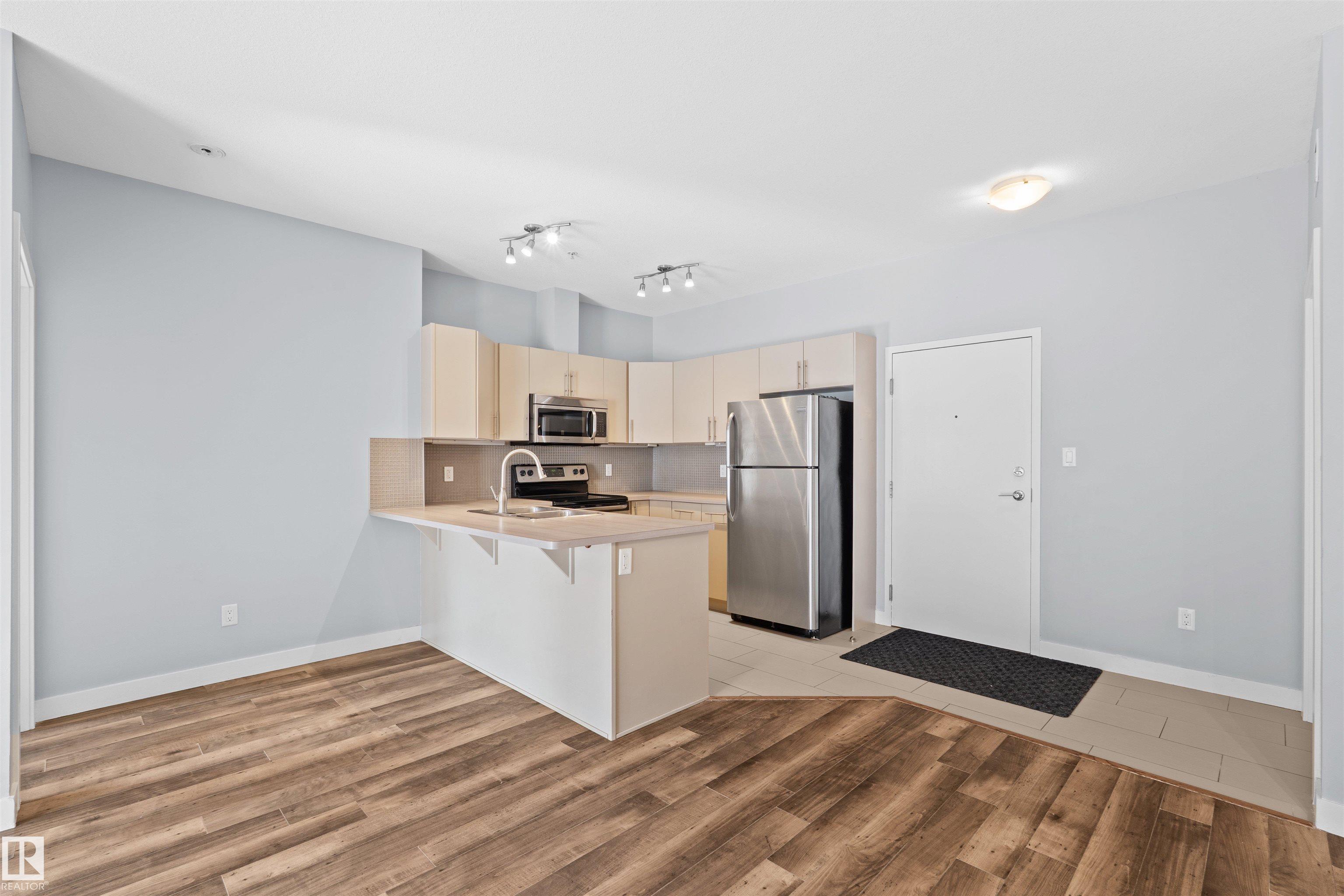 307 - 10611 117 Street NW, Queen Mary Park, Edmonton