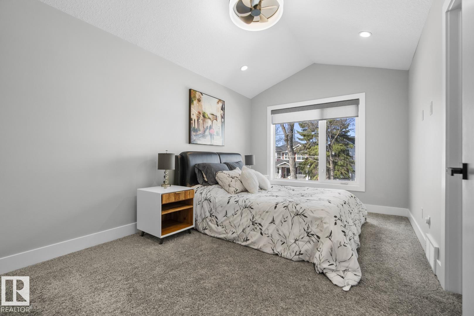 https://zimg.paragon.ice.com/ParagonImages/Property/PM/RAE/225398258/19/0/0/add2d2bd78e94b16932a5ef729f5228c/1/3ea152a81133b31dd18c8ed48faeb665/225398258-c1d979c4-abd6-441d-b017-f66933b25842.JPG