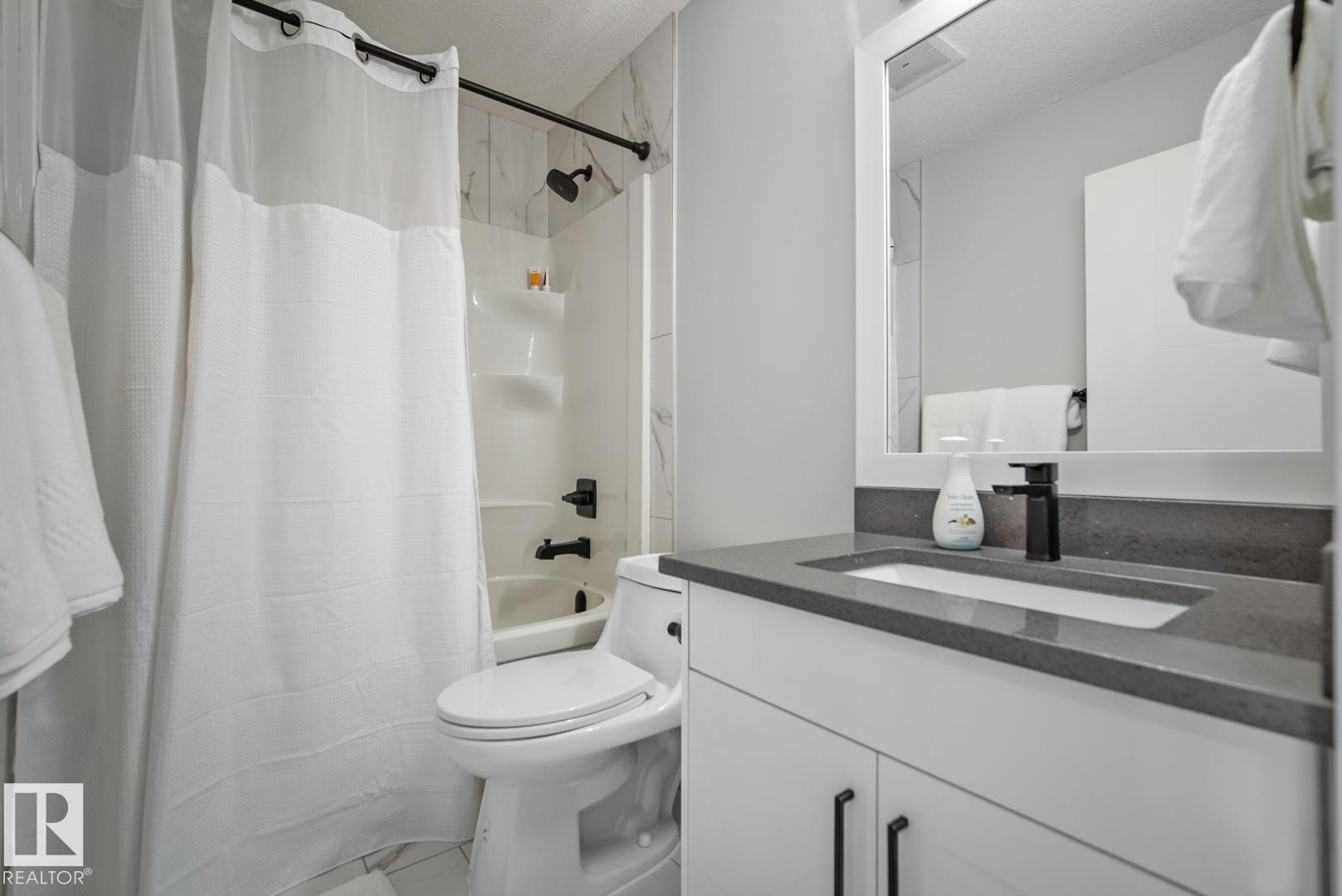 https://zimg.paragon.ice.com/ParagonImages/Property/PM/RAE/225398258/28/0/0/de00380d2fb7631d7b06f88ce4a801fb/1/3ea152a81133b31dd18c8ed48faeb665/225398258-44464023-c103-4297-8f26-9a42c13c1d70.JPG