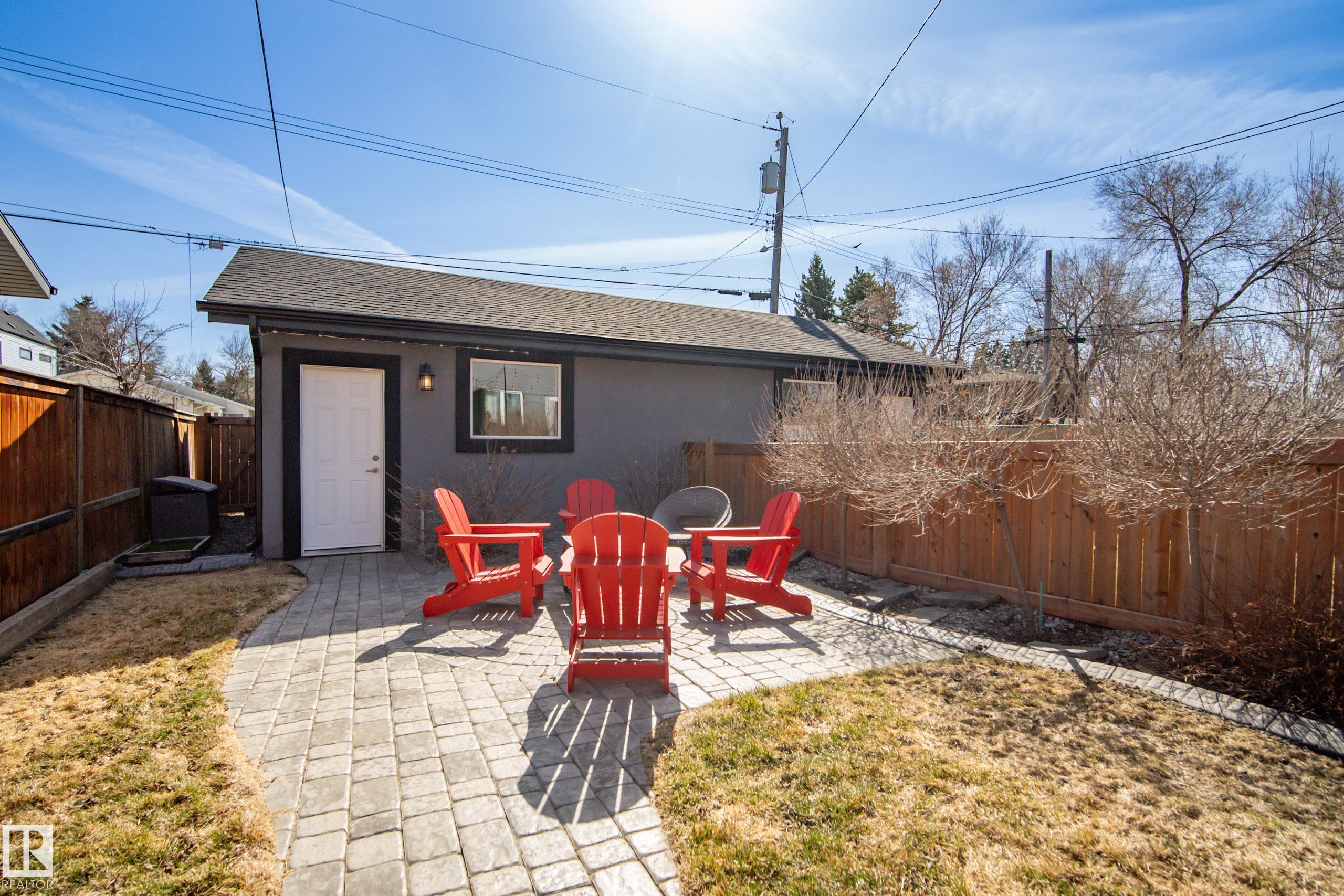 https://zimg.paragon.ice.com/ParagonImages/Property/PM/RAE/225398258/41/0/0/0a119125d6a5170da2c758cf2f1ad0db/1/3ea152a81133b31dd18c8ed48faeb665/225398258-a3bc499c-5c08-43da-8830-ef0a93b6d15e.JPG