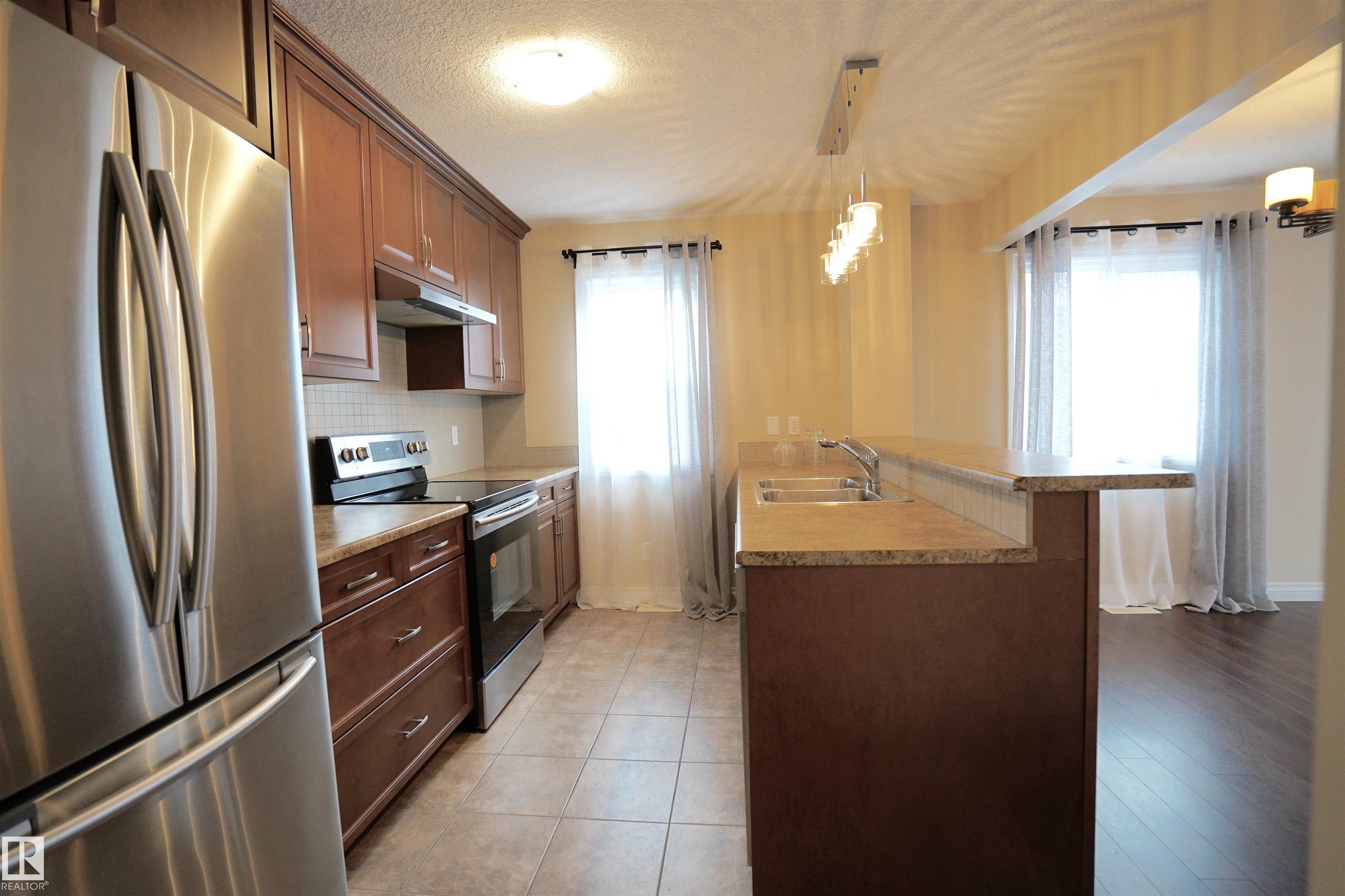Photo 7 at 12018 65 Street NW, Montrose, Edmonton