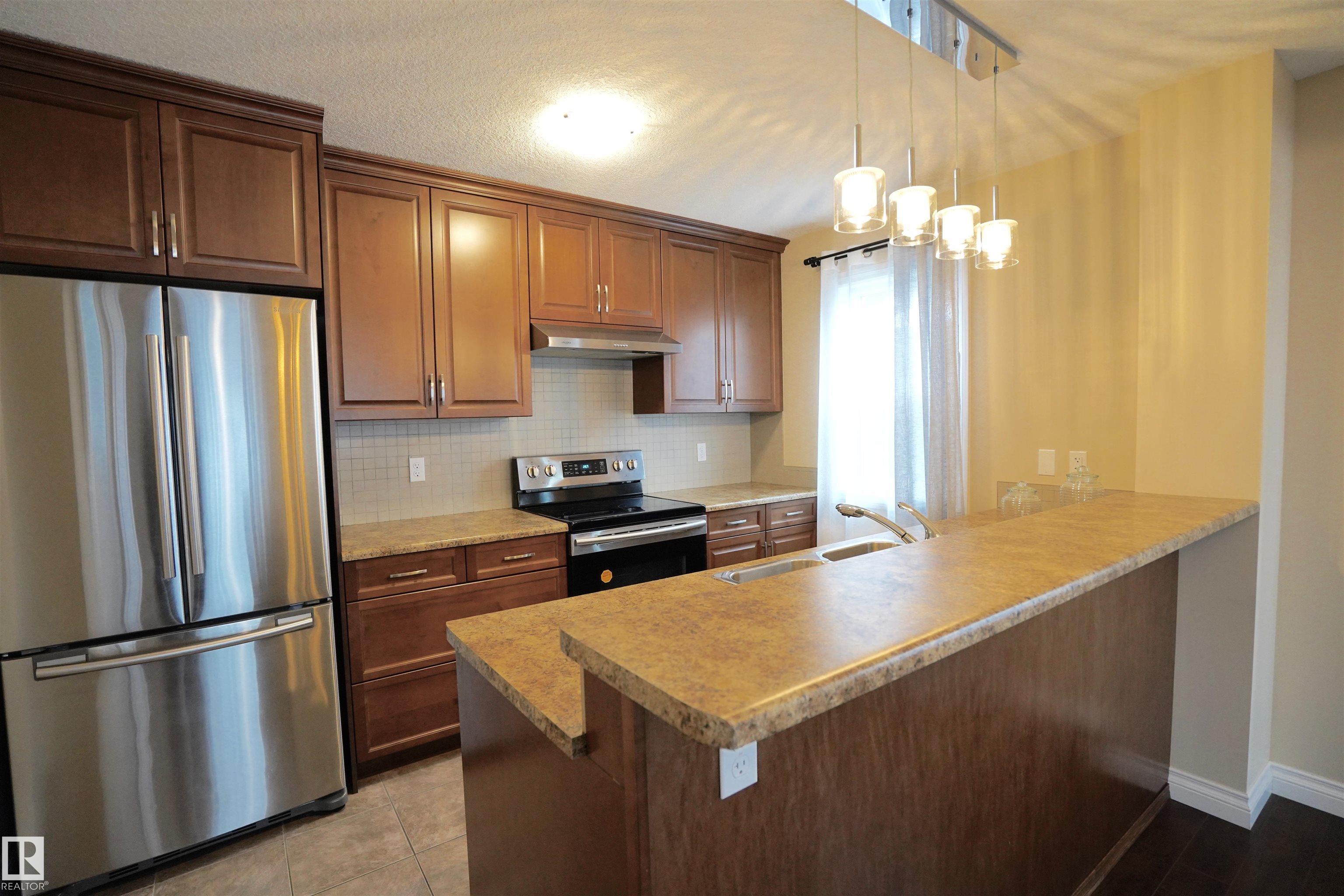 Photo 8 at 12018 65 Street NW, Montrose, Edmonton