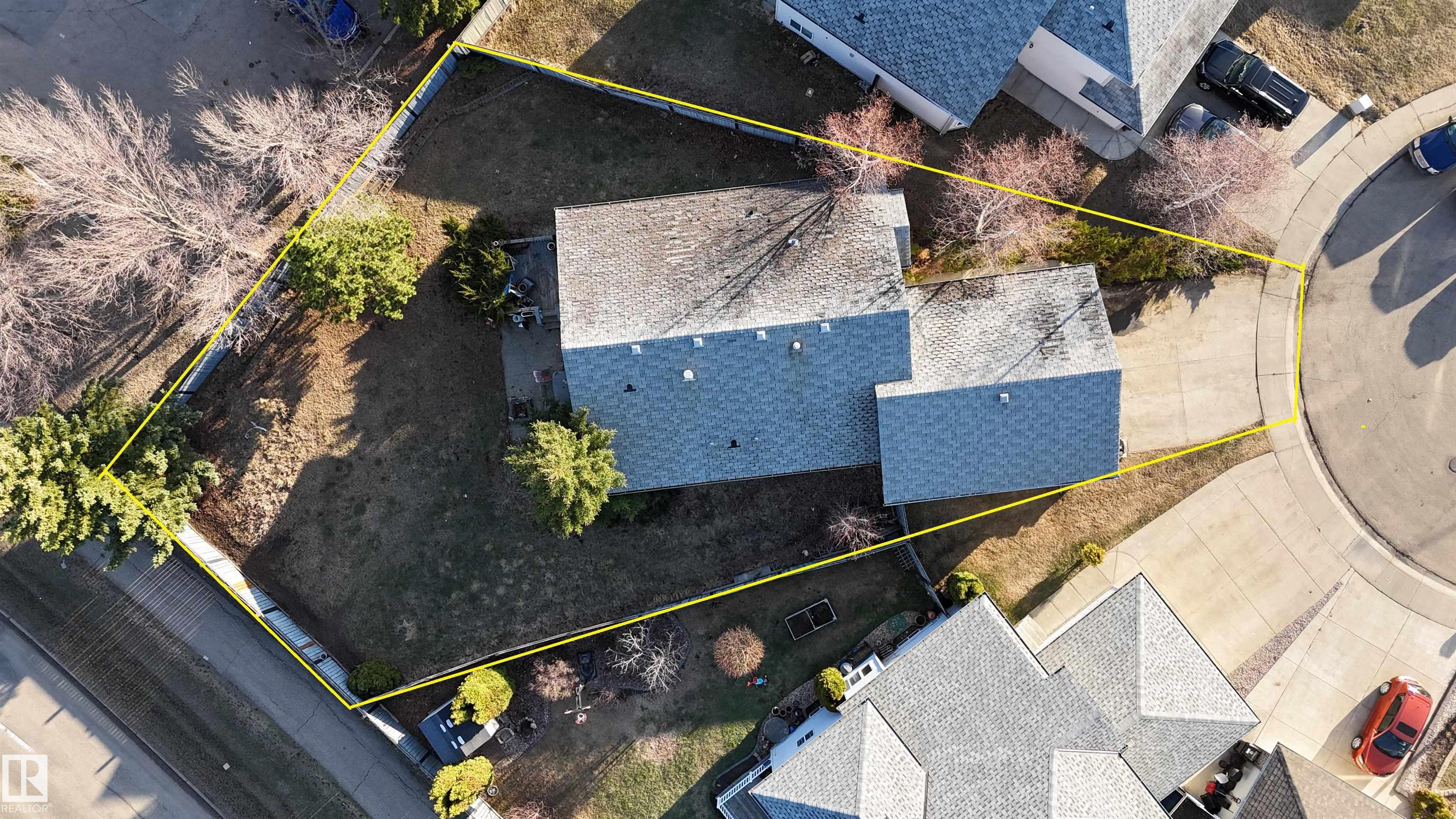 Picture for 8309 160A AV NW