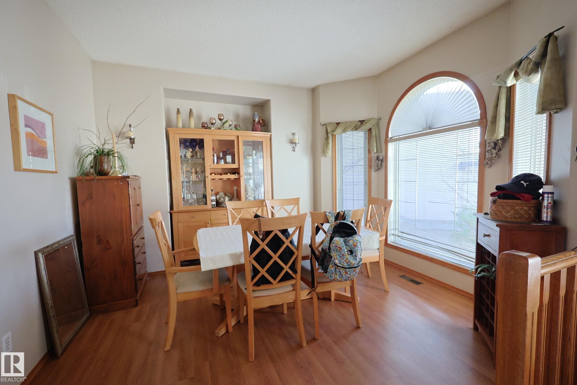 Picture for 8309 160A AV NW