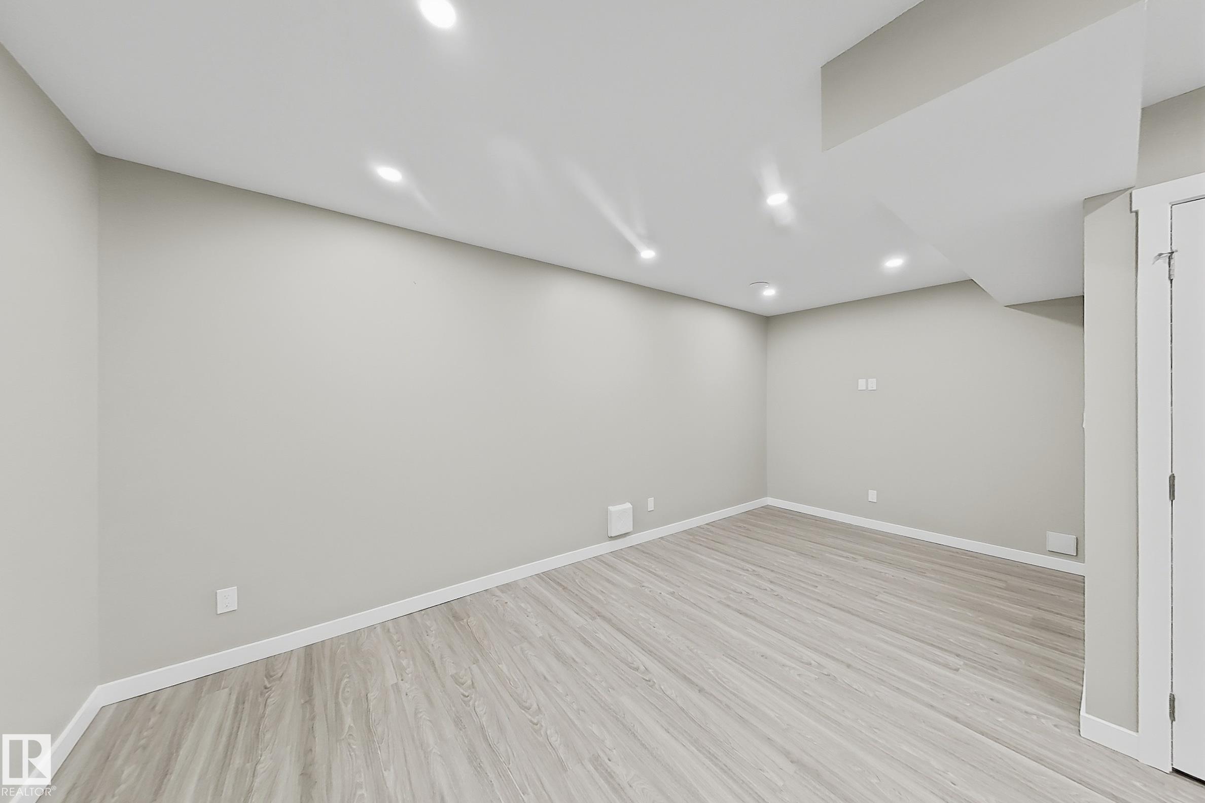 Photo 26 at 2374 Wonnacott Crescent SW, Walker, Edmonton