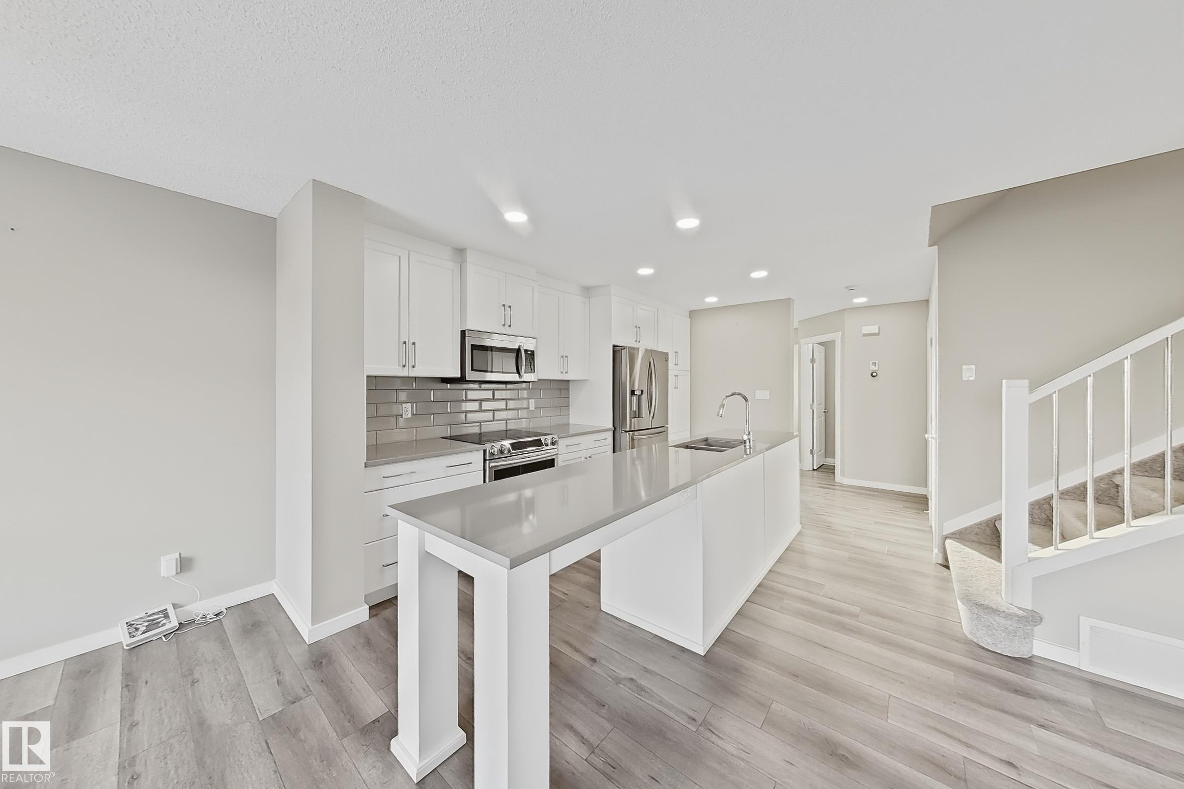 Photo 9 at 2374 Wonnacott Crescent SW, Walker, Edmonton
