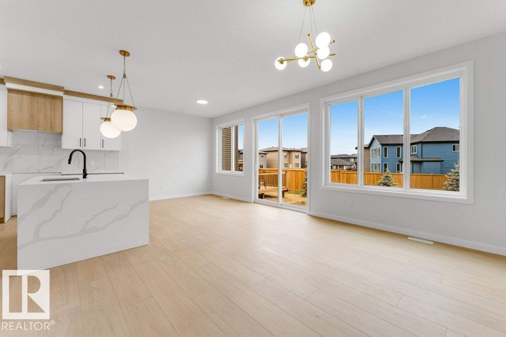 https://zimg.paragon.ice.com/ParagonImages/Property/PM/RAE/225398278/9/0/0/d56ae5575aa4a3e831491d1b35240521/1/42a83814b7cb8264102b4ba8e4d55a0a/225398278-3c1dfdd4-9a5b-4cb4-a135-ce18622f8e70.JPG