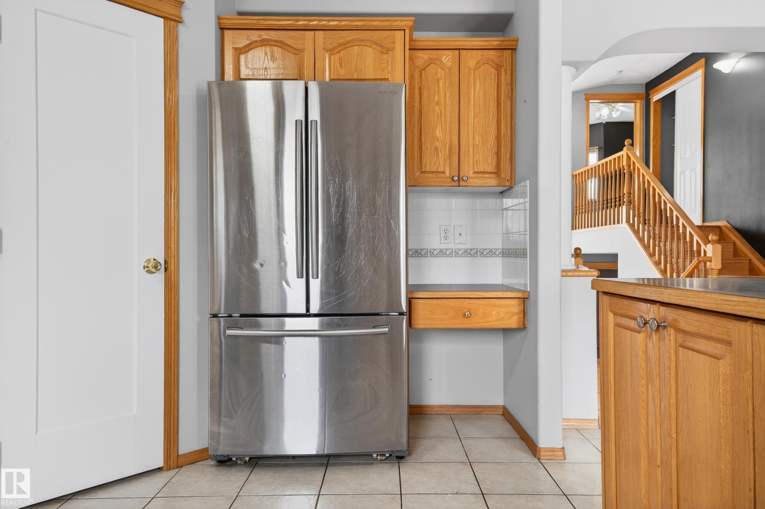 https://zimg.paragon.ice.com/ParagonImages/Property/PM/RAE/225398280/16/0/0/075ee310557a4e7d93984fc41c85453c/1/f17671ef1aa5a421a5f80cac9ca26d29/225398280-38f6dd39-75cd-4e68-ad73-e696519fbd0a.JPG