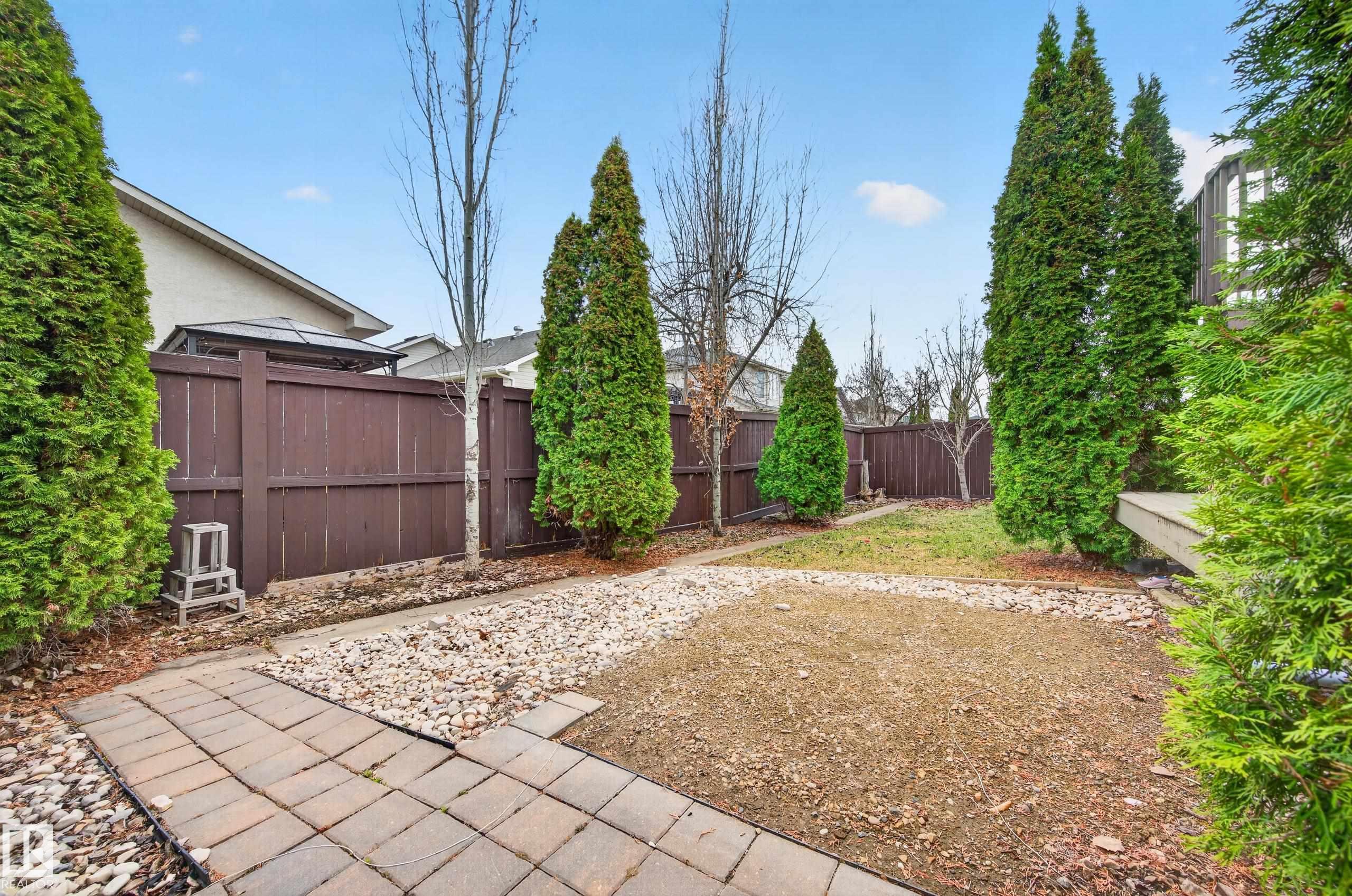 https://zimg.paragon.ice.com/ParagonImages/Property/PM/RAE/225398280/39/0/0/217d593aacd4f55924c5a7ccc256c8f8/1/f17671ef1aa5a421a5f80cac9ca26d29/225398280-a6c25e25-49ac-42aa-a494-fefee3109da7.JPG
