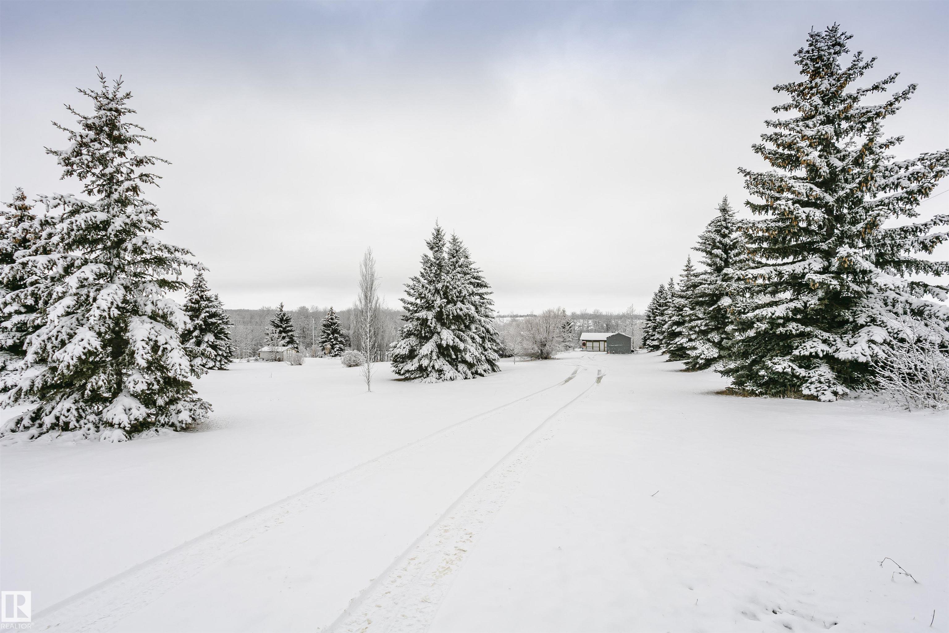 #3 23319 Twp Rd 572, Golden Heights, Rural Sturgeon County
