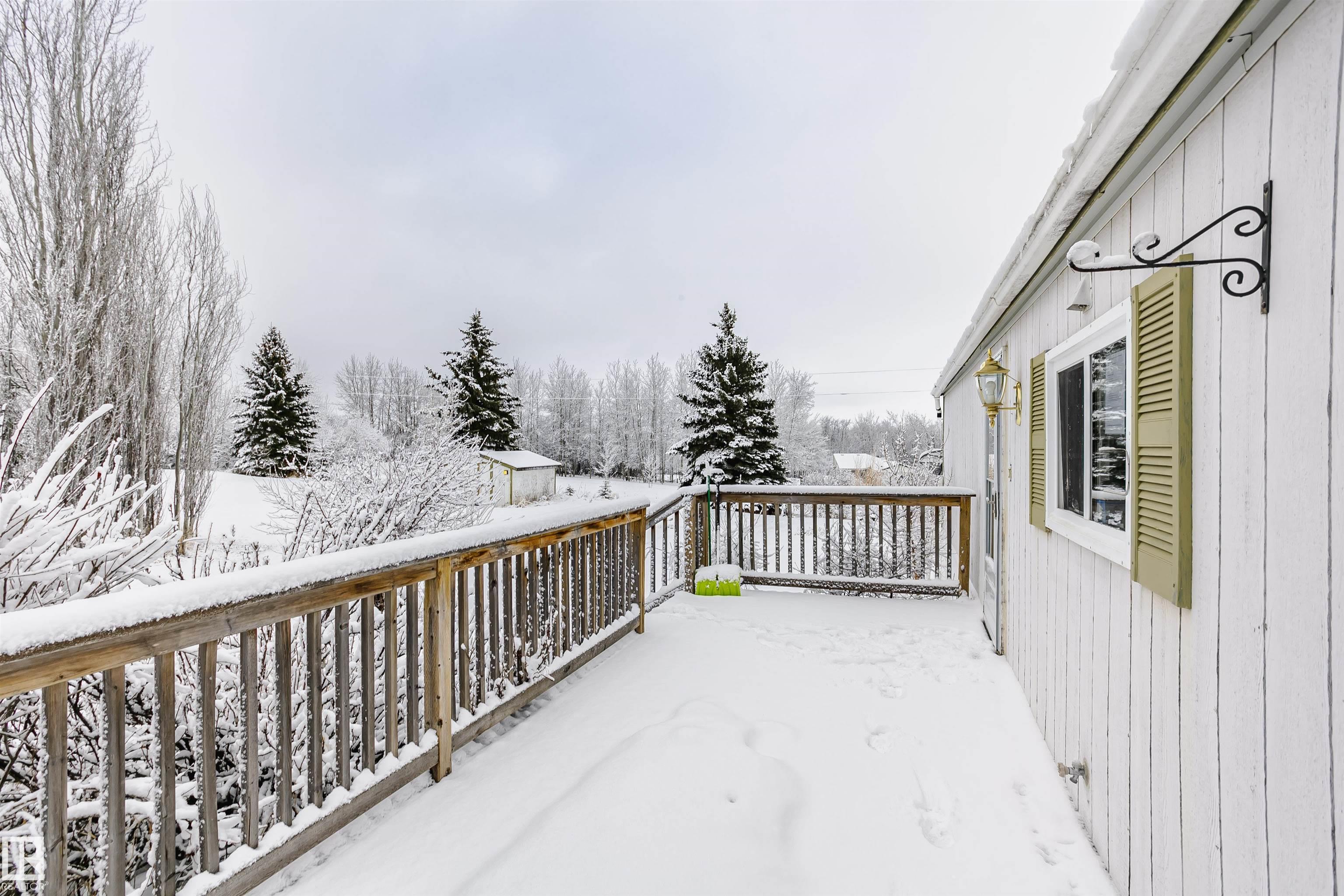 Photo 7 at #3 23319 Twp Rd 572, Golden Heights, Rural Sturgeon County