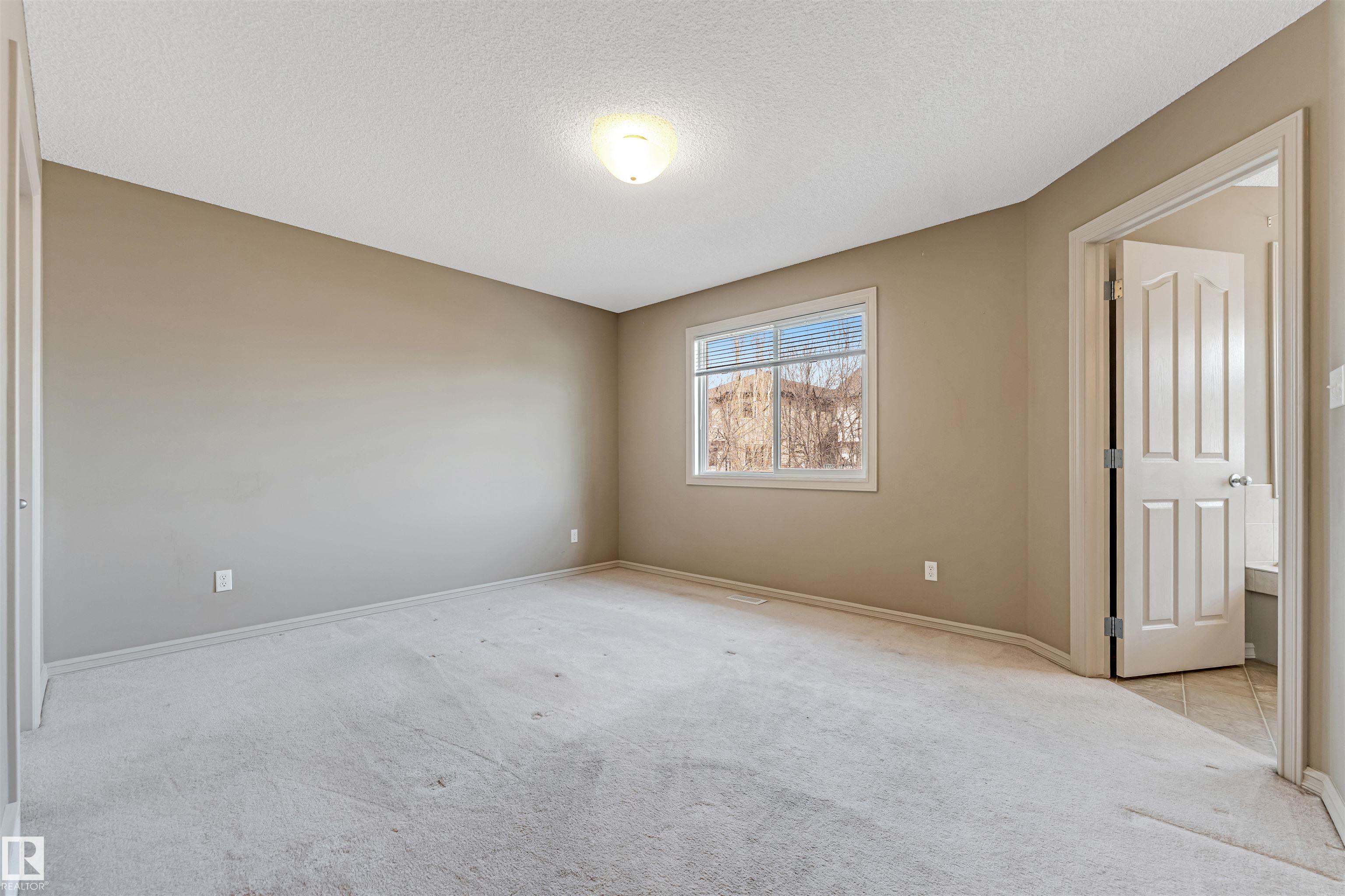 https://zimg.paragon.ice.com/ParagonImages/Property/PM/RAE/225398286/40/0/0/66b4ed7713c5e847f8ba6cc9b86cc76e/1/db1568b2d502fd55ed3f7aa6c30273a9/225398286-c4d6cefa-6065-4d1f-849f-9f5599e937a8.JPG