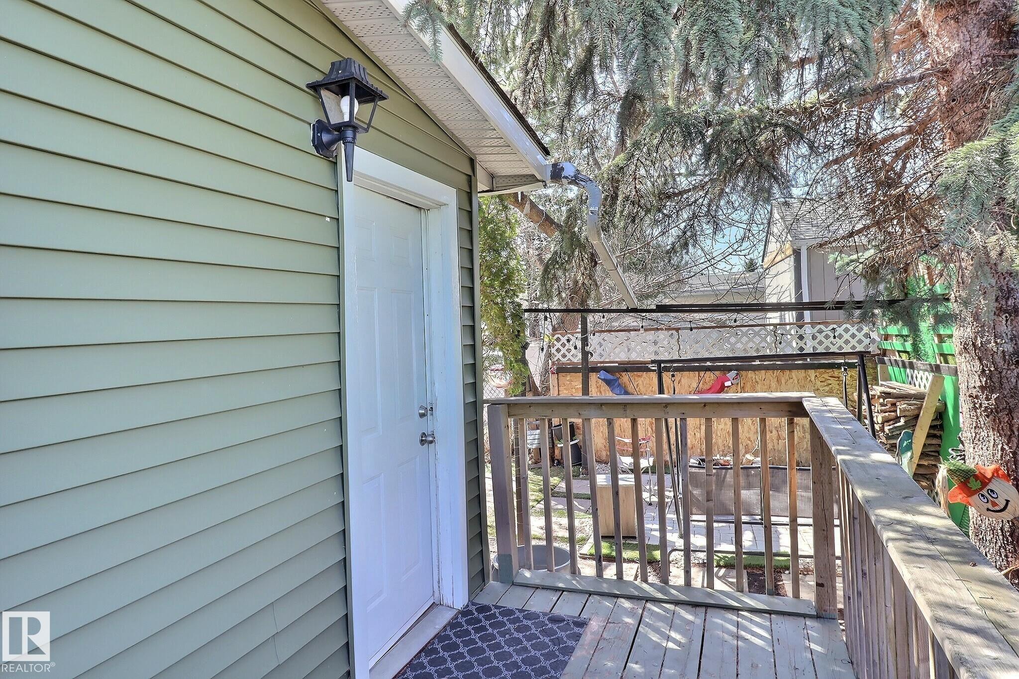 https://zimg.paragon.ice.com/ParagonImages/Property/PM/RAE/225398290/14/0/0/75b9488acda195d9fb35a2afc2a2dfd8/1/24c37a4c105bb6ee3c79480aa369db7e/225398290-1ee40e97-2331-4bd5-90b0-d7eff71cf351.JPG