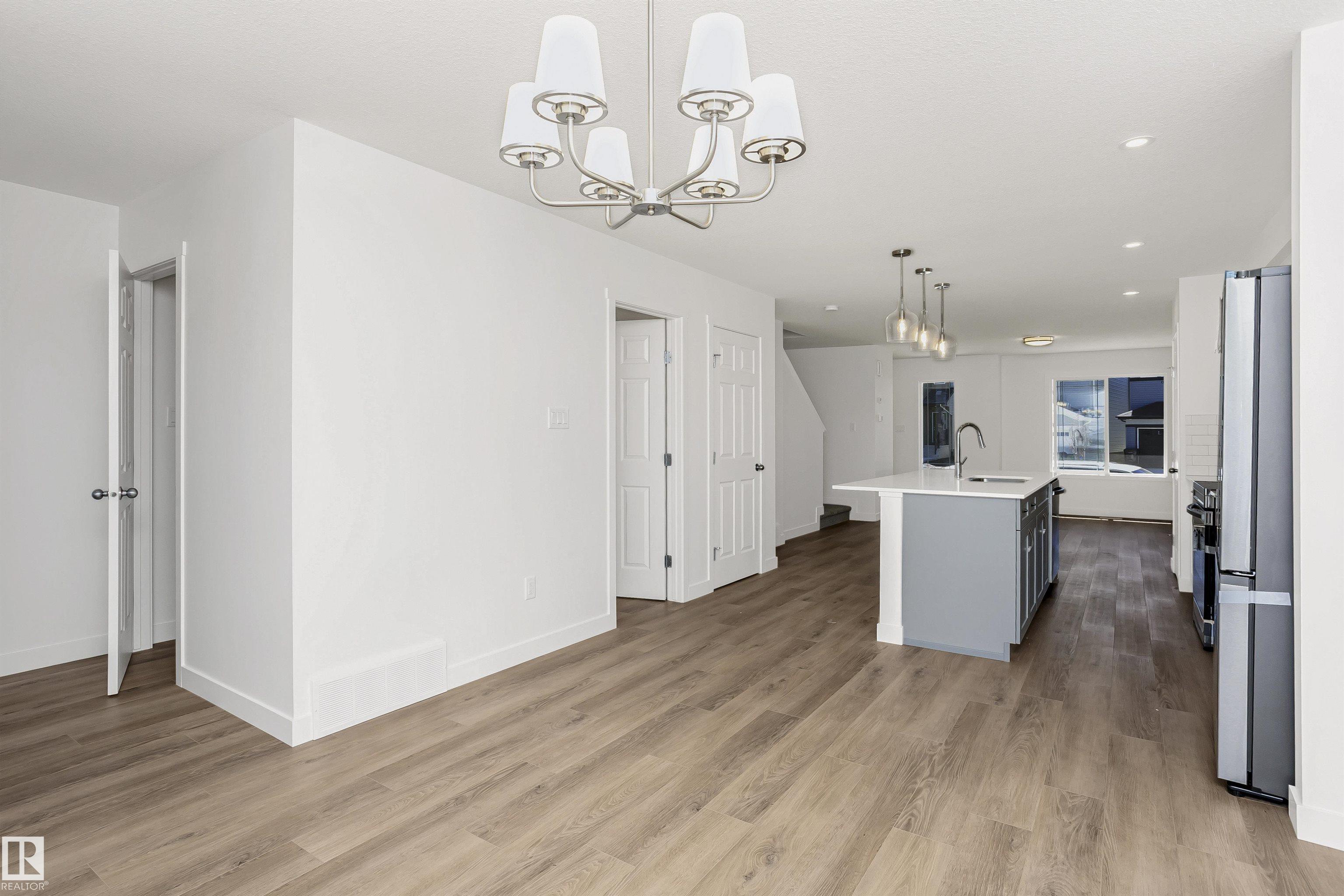 Photo 17 at 9552 Carson Bend SW, Chappelle Area, Edmonton
