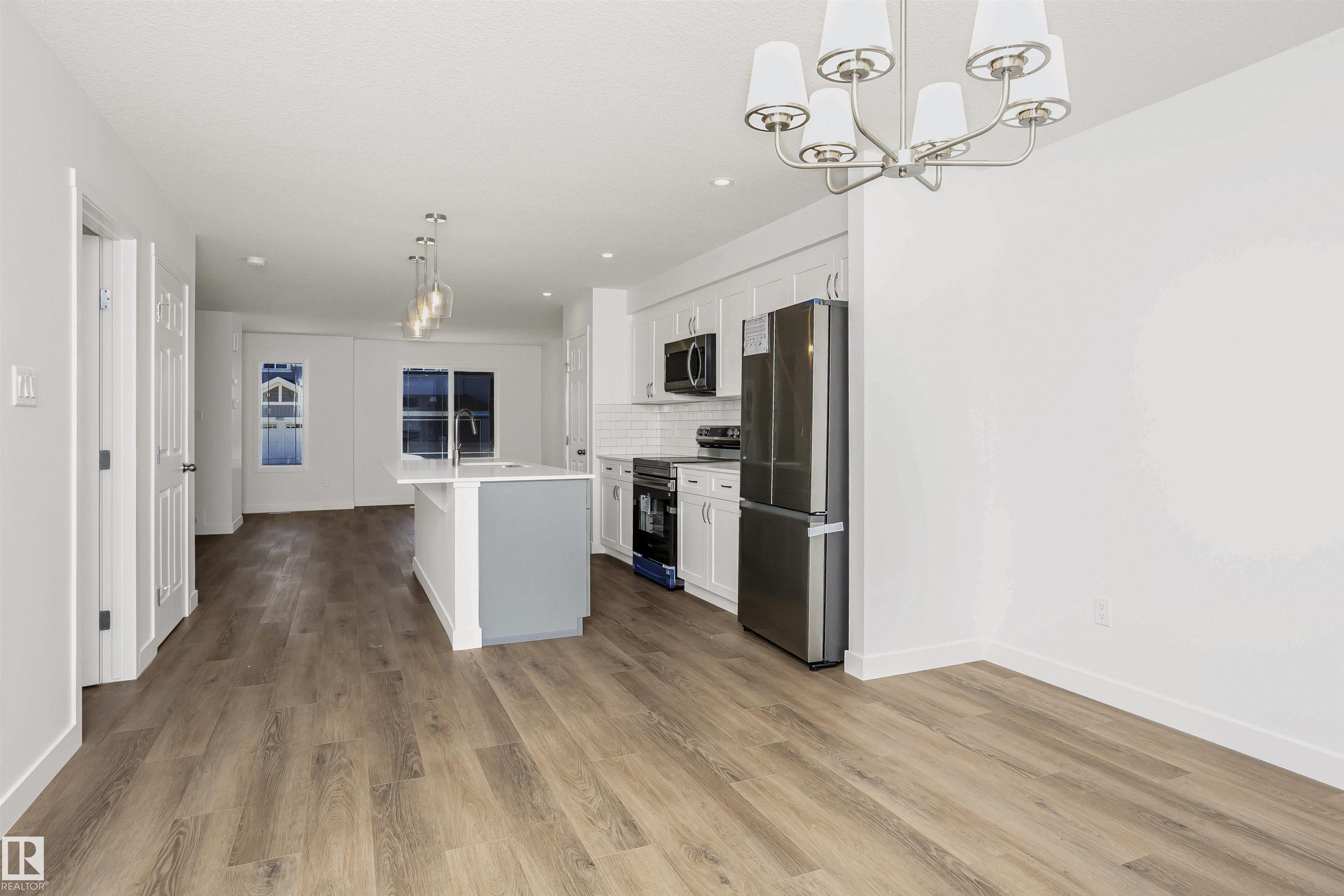 Photo 18 at 9552 Carson Bend SW, Chappelle Area, Edmonton
