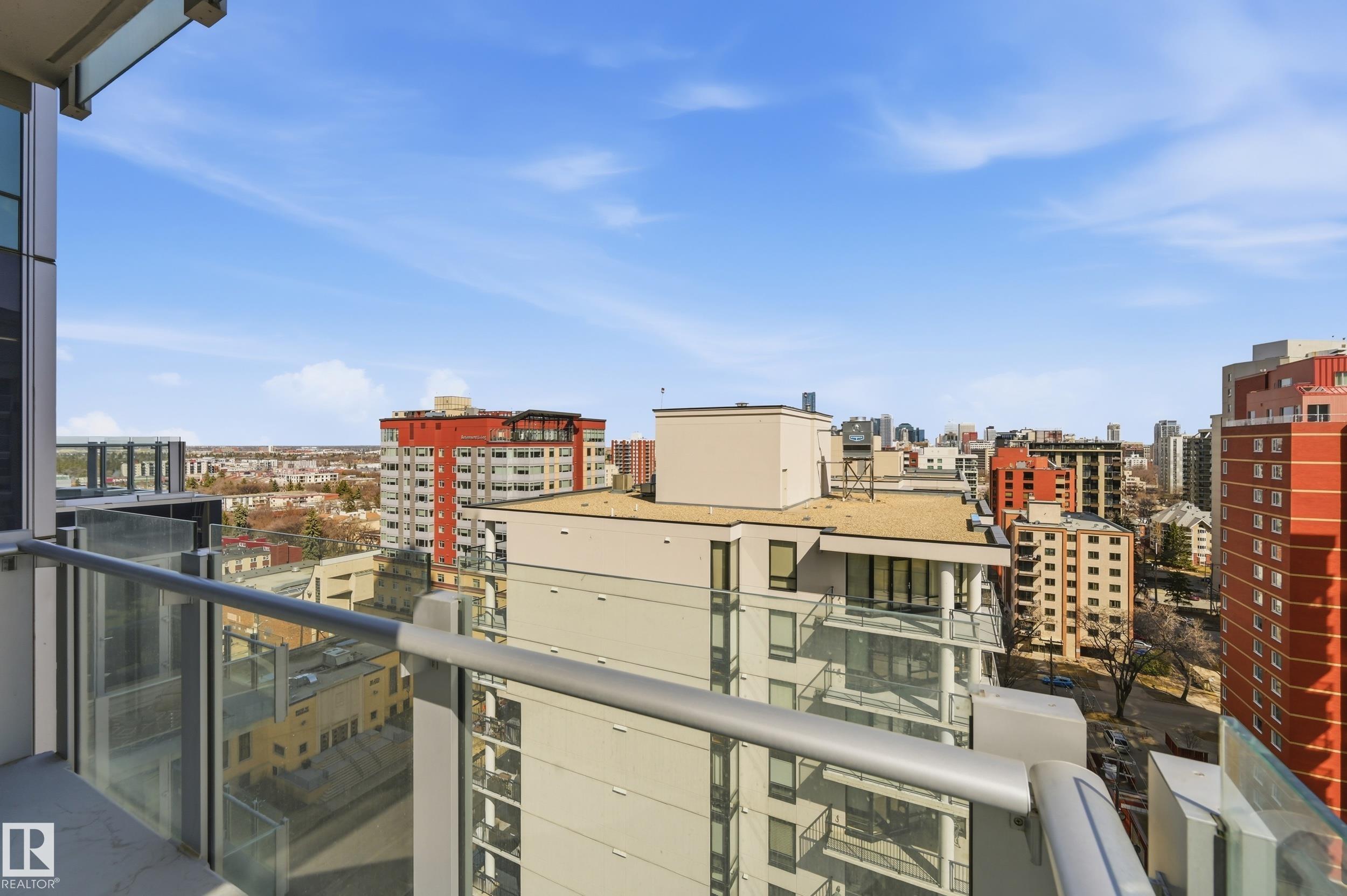 https://zimg.paragon.ice.com/ParagonImages/Property/PM/RAE/225398293/23/0/0/5d8266df3b621c1d44e798d26b134cc7/1/b3e7466c68d8b3f30fe5075129a4feaf/225398293-80d13a66-4656-4399-9547-a7844ee93780.JPG
