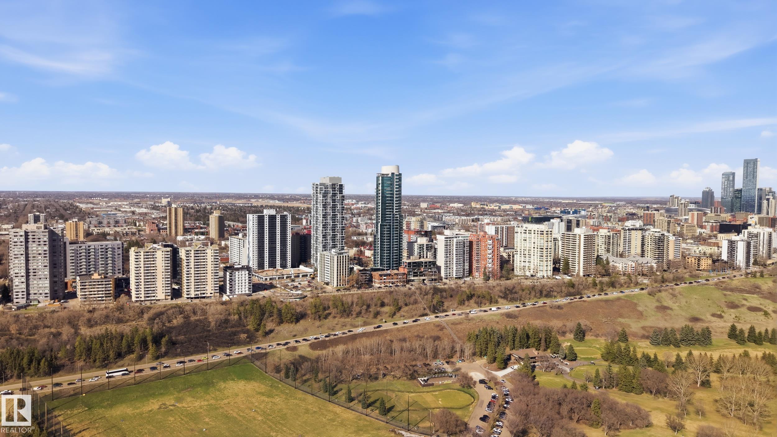 https://zimg.paragon.ice.com/ParagonImages/Property/PM/RAE/225398293/48/0/0/a53e34471e89e03c7db1be9fbeec834a/1/b3e7466c68d8b3f30fe5075129a4feaf/225398293-ef74a5e6-56a8-4840-85a0-5dc926b63869.JPG