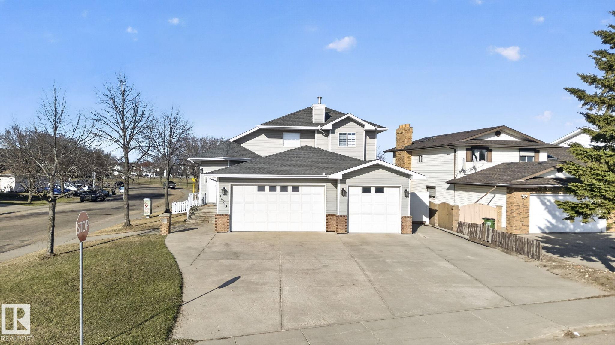 https://zimg.paragon.ice.com/ParagonImages/Property/PM/RAE/225398294/1/0/0/76efd2795930ee1af2ff80b38e542c4f/1/f36d99b2f10a77b2c1966e5f8195df48/225398294-23e0527e-e1d2-4e51-8685-61f2a224d4e8.JPG