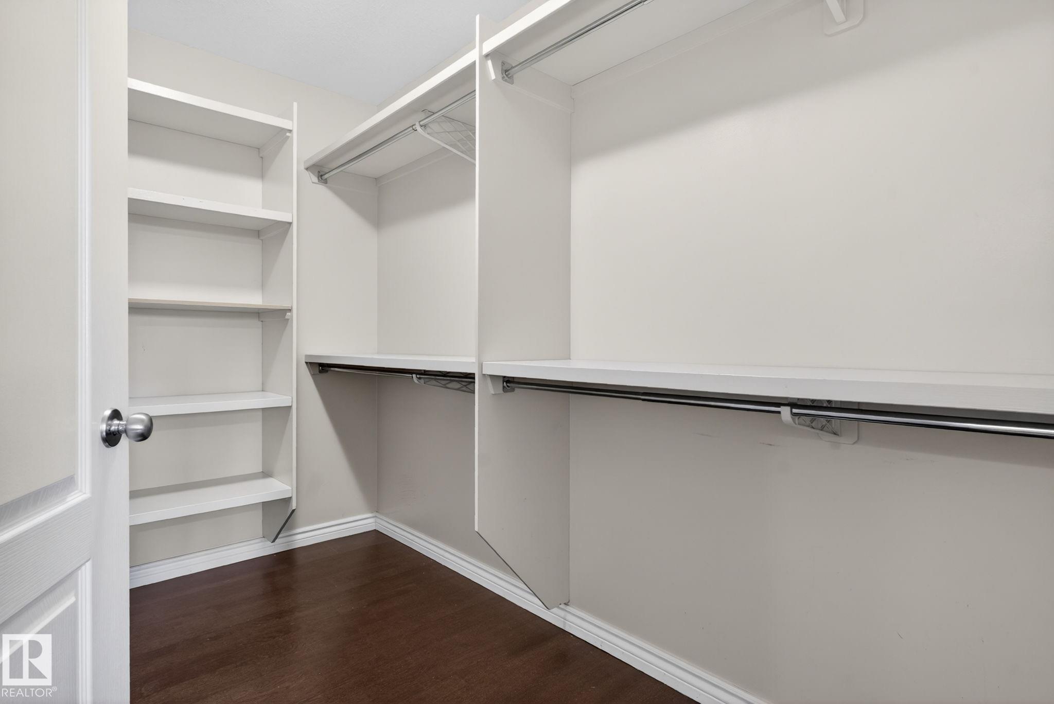 https://zimg.paragon.ice.com/ParagonImages/Property/PM/RAE/225398294/19/0/0/aaf0e89cb2675518e684fbbfc8a3dbfb/1/f36d99b2f10a77b2c1966e5f8195df48/225398294-27b604a2-cb17-418a-bdb9-3c537deb604d.JPG