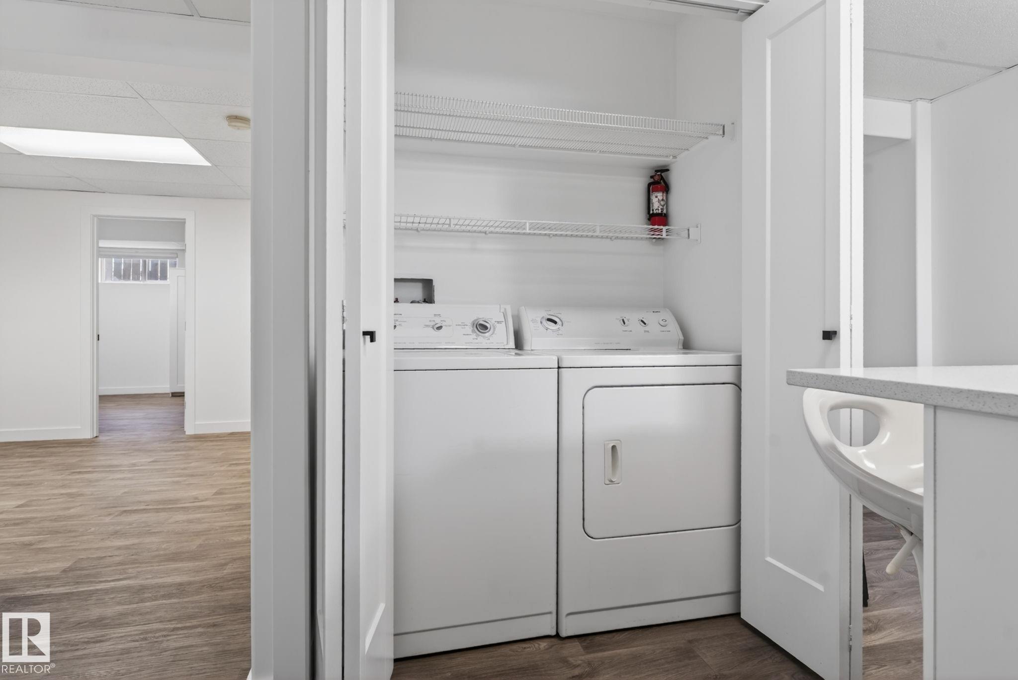 https://zimg.paragon.ice.com/ParagonImages/Property/PM/RAE/225398294/51/0/0/6b86c52945d0a8d04f8afe5b4fa5db7a/1/f36d99b2f10a77b2c1966e5f8195df48/225398294-2e7e887e-e70f-440c-8972-96d809327a80.JPG