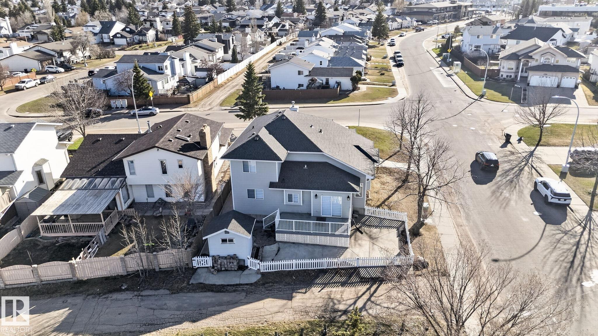 https://zimg.paragon.ice.com/ParagonImages/Property/PM/RAE/225398294/55/0/0/597f5131c34cfd66428a6322f1d0d9b7/1/f36d99b2f10a77b2c1966e5f8195df48/225398294-91d64d31-c0ba-4da0-931f-ea0e85eaabaf.JPG